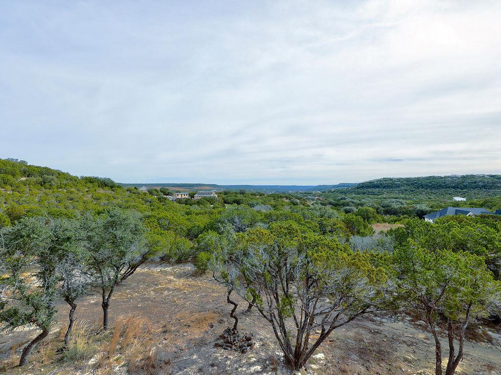 102 N Creek Ct, Bertram, TX 78605