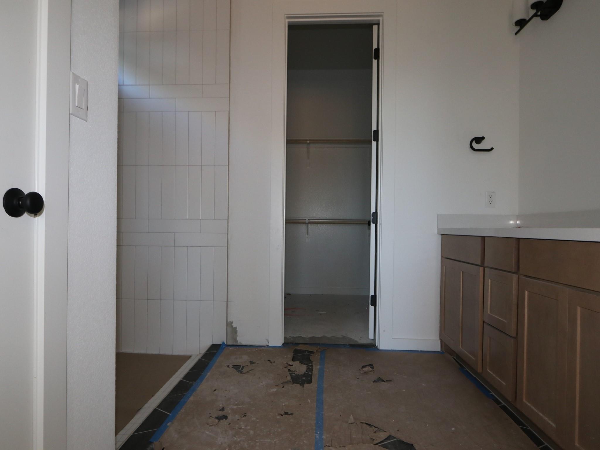 342 Bishop Wood Rd, Dripping Springs, TX 78620