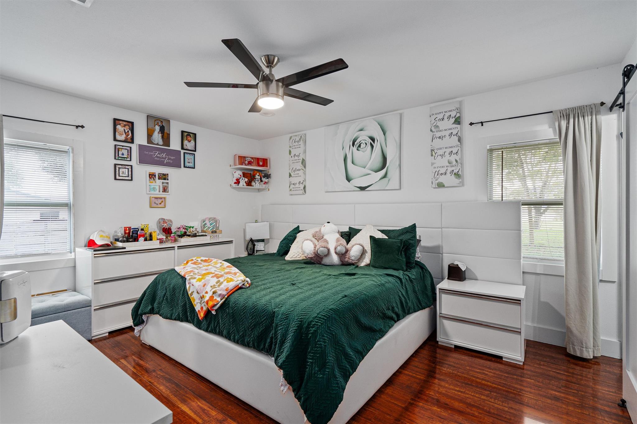 1520 Avenue C N, Elgin, TX 78621