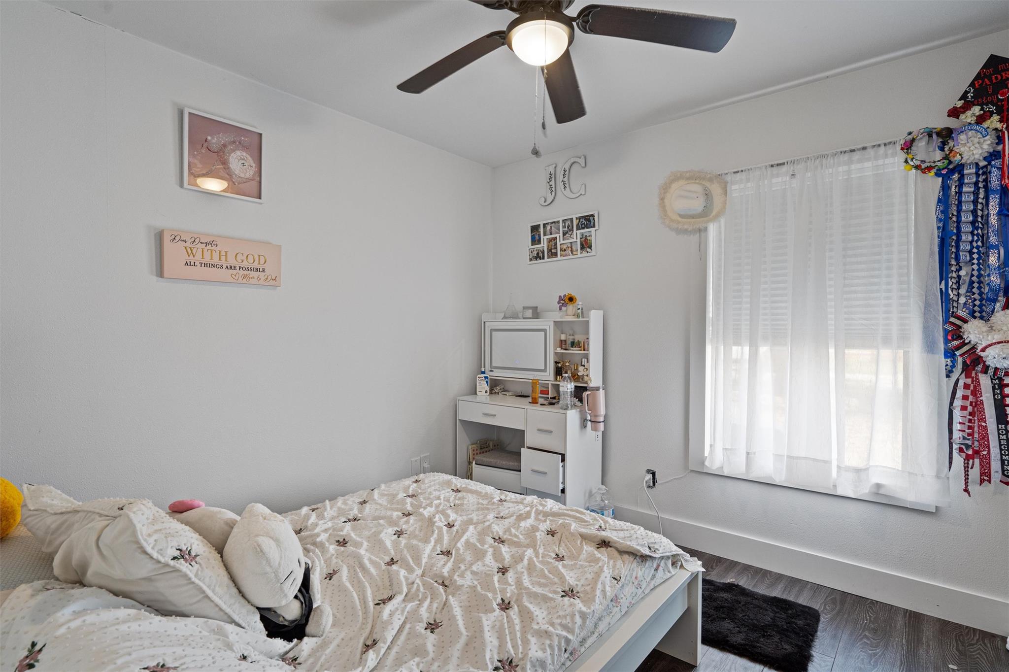 1520 Avenue C N, Elgin, TX 78621