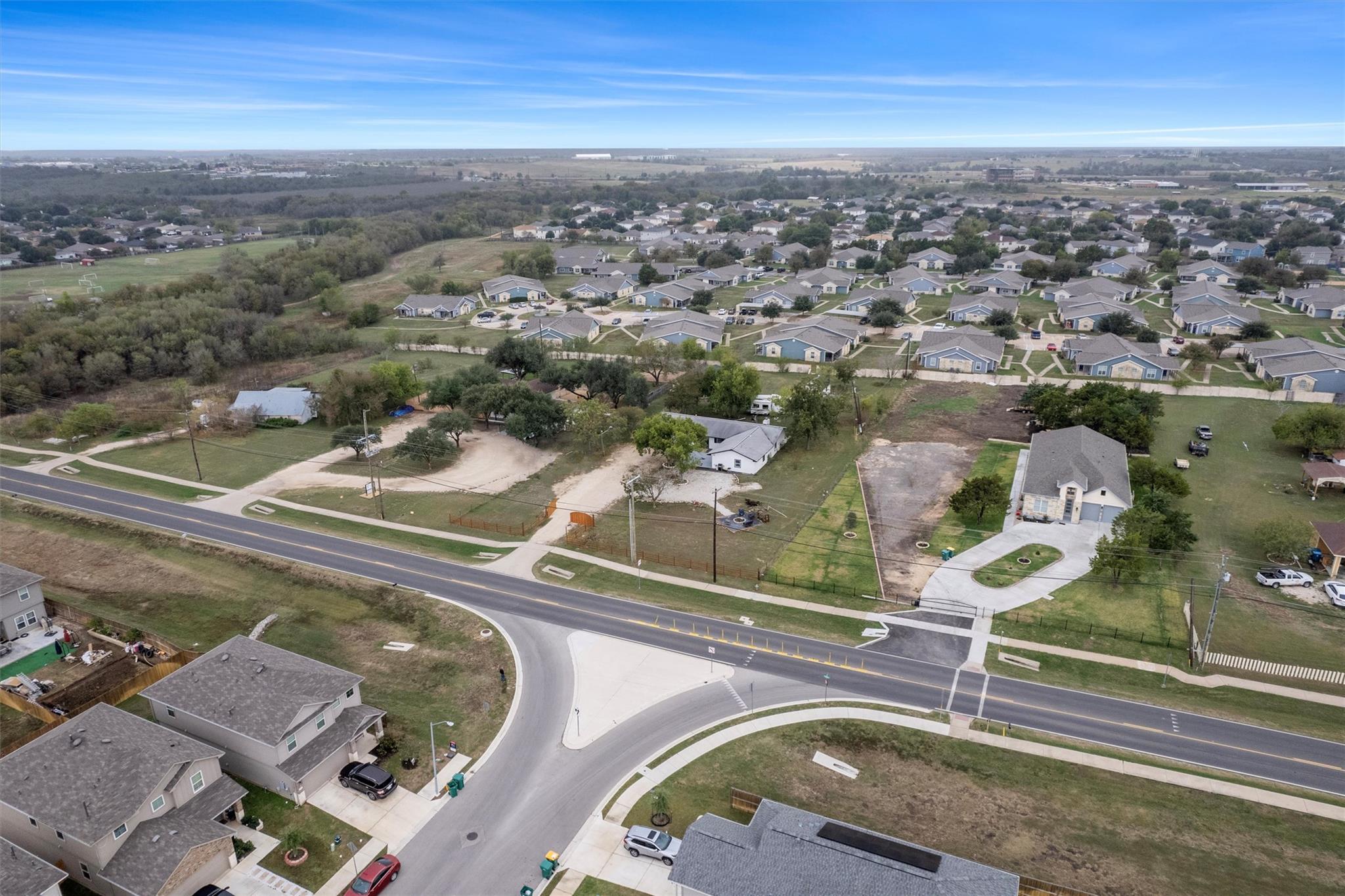 1520 Avenue C N, Elgin, TX 78621