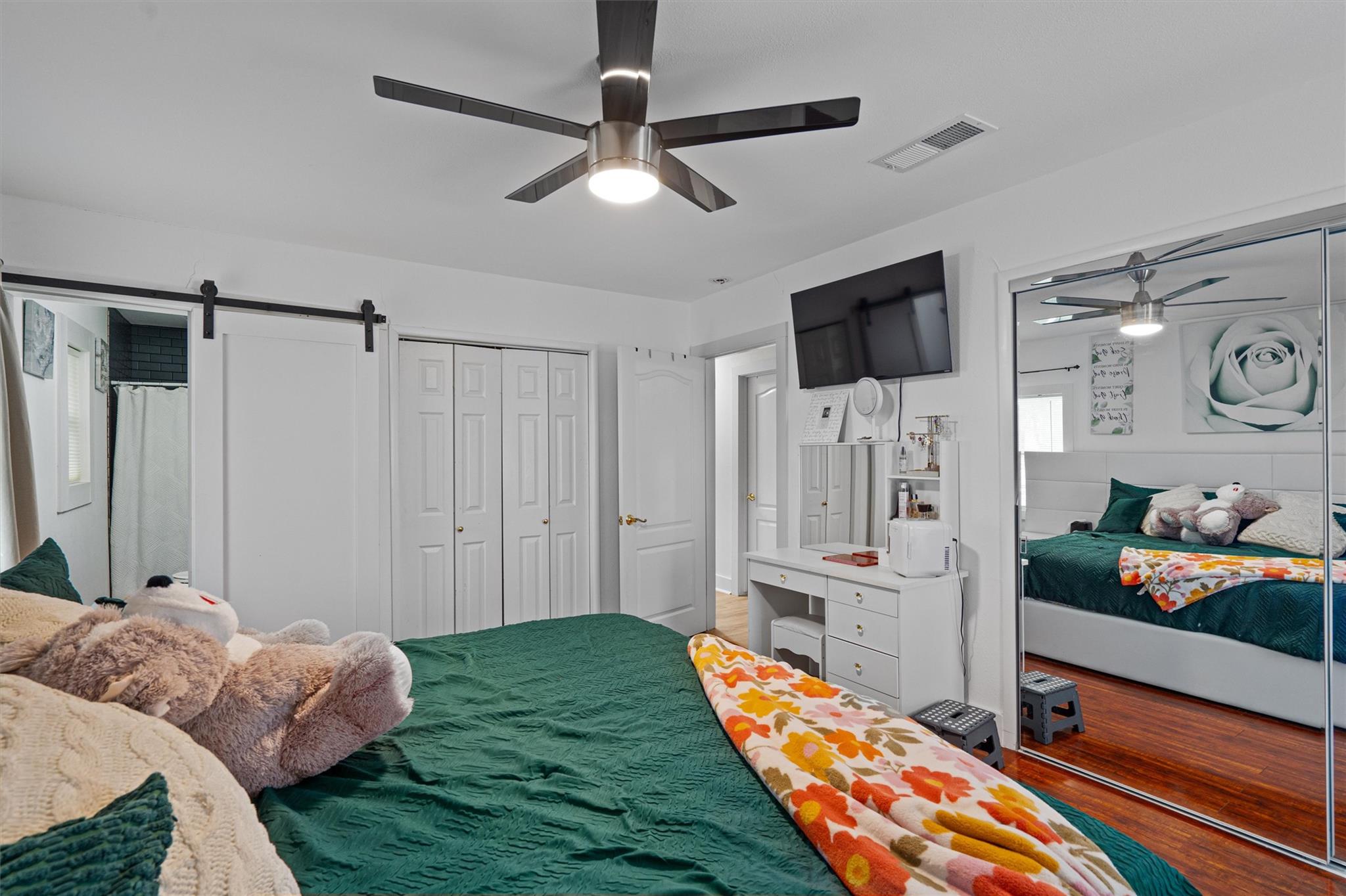 1520 Avenue C N, Elgin, TX 78621