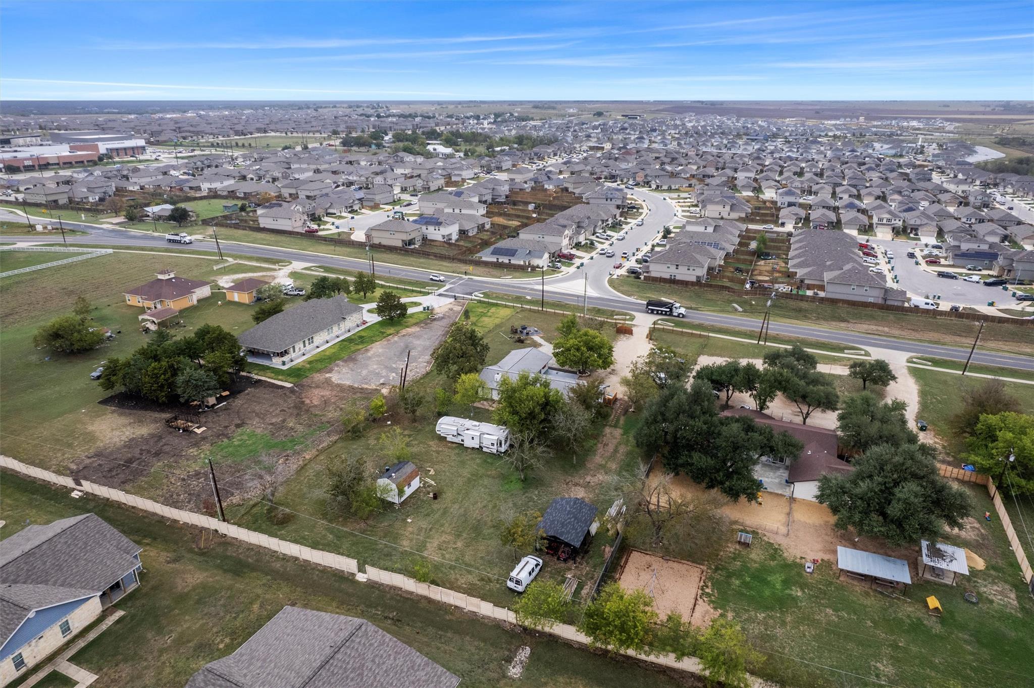 1520 Avenue C N, Elgin, TX 78621