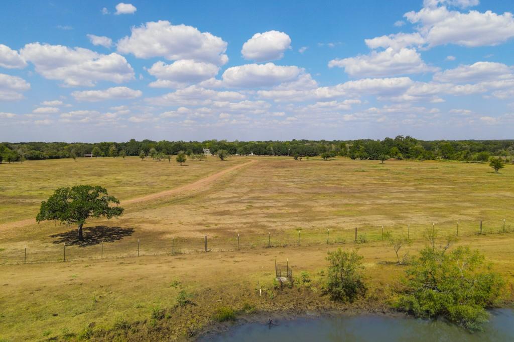 3995 COUNTY ROAD 405, Lexington, TX 78947