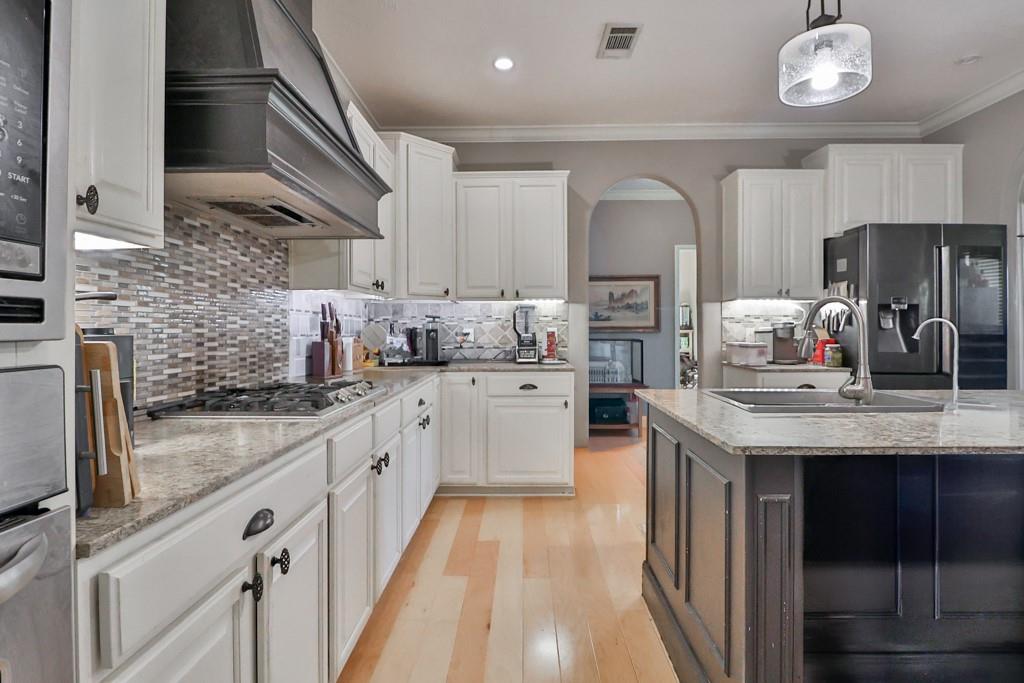 3995 COUNTY ROAD 405, Lexington, TX 78947