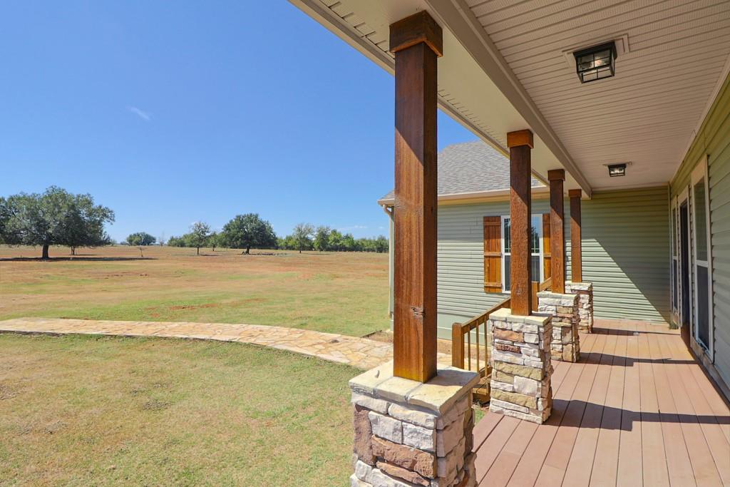 3995 COUNTY ROAD 405, Lexington, TX 78947