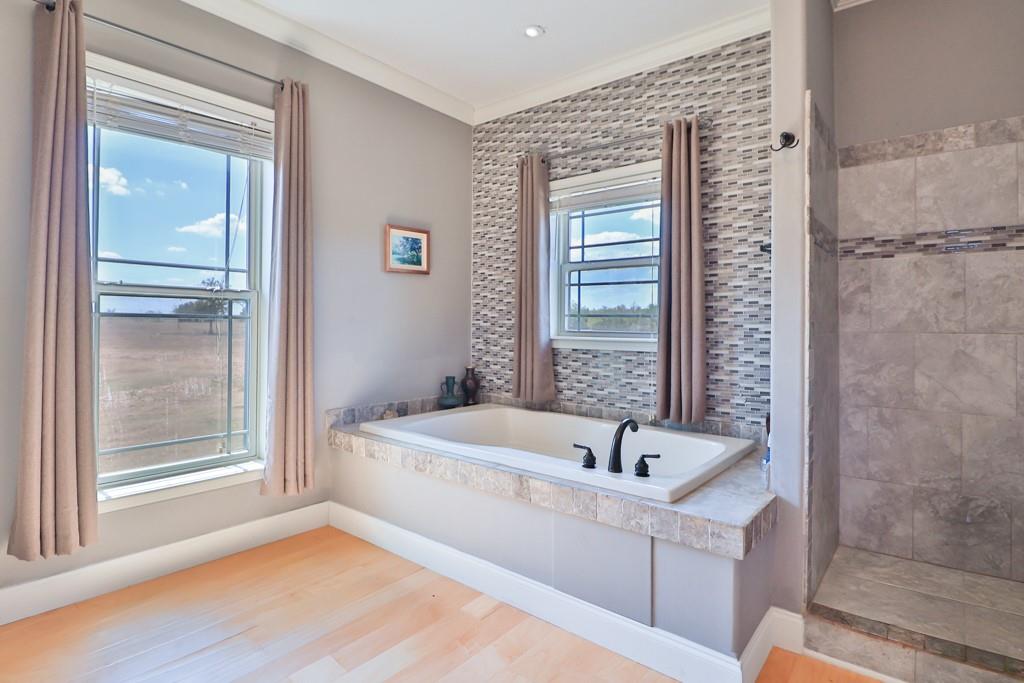 3995 COUNTY ROAD 405, Lexington, TX 78947