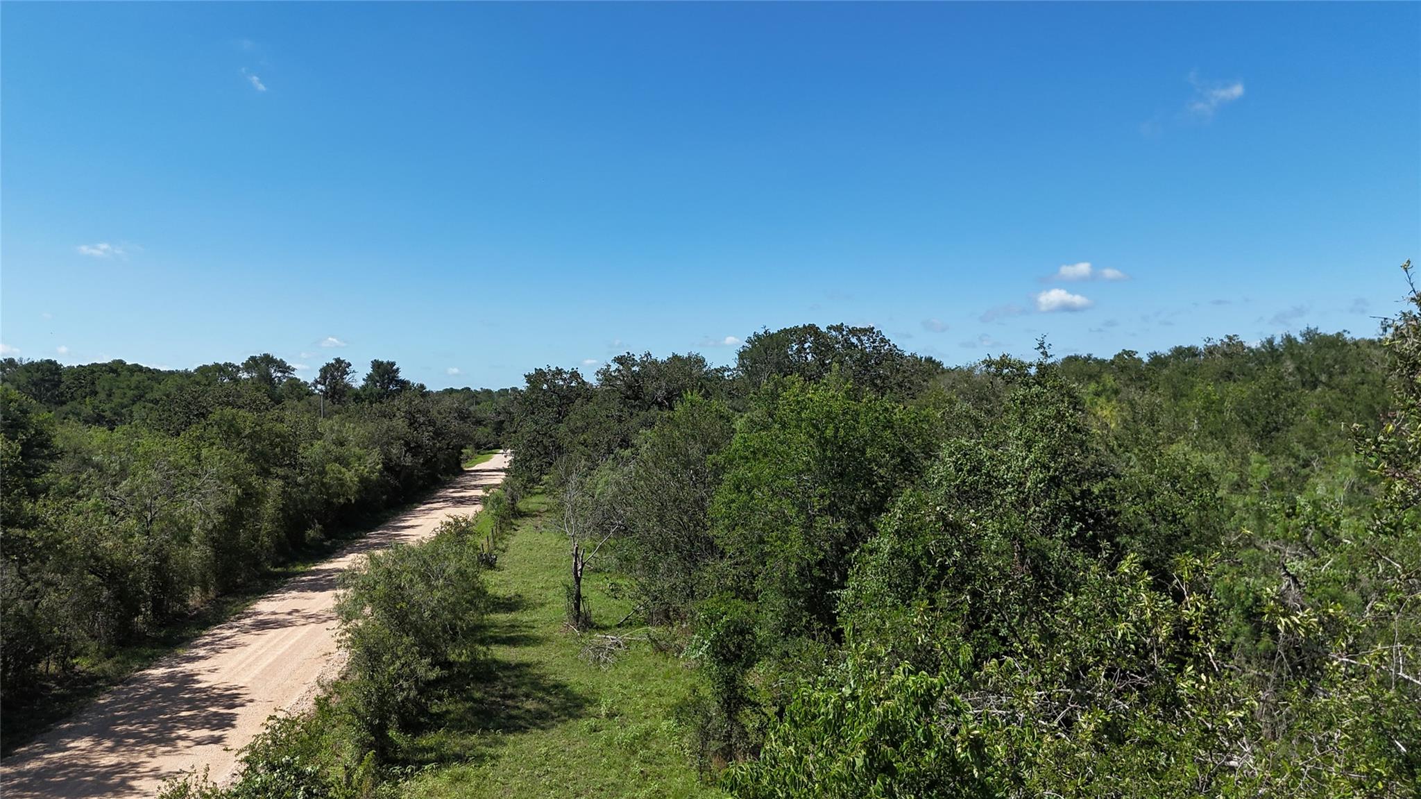 1554 Father Anderds Loop, Flatonia, TX 78941