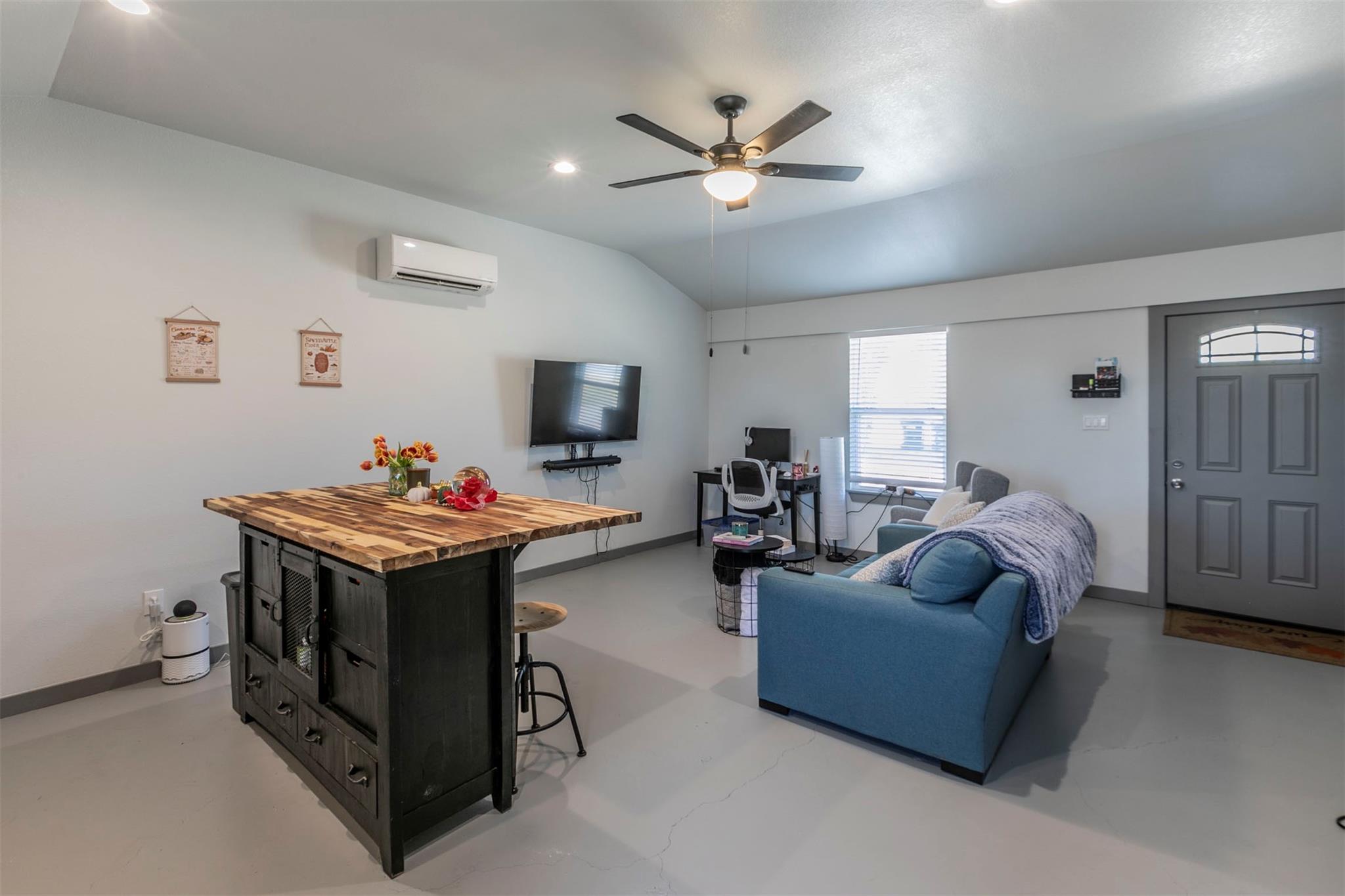 4613 Joseph Dr, Round Rock, TX 78665