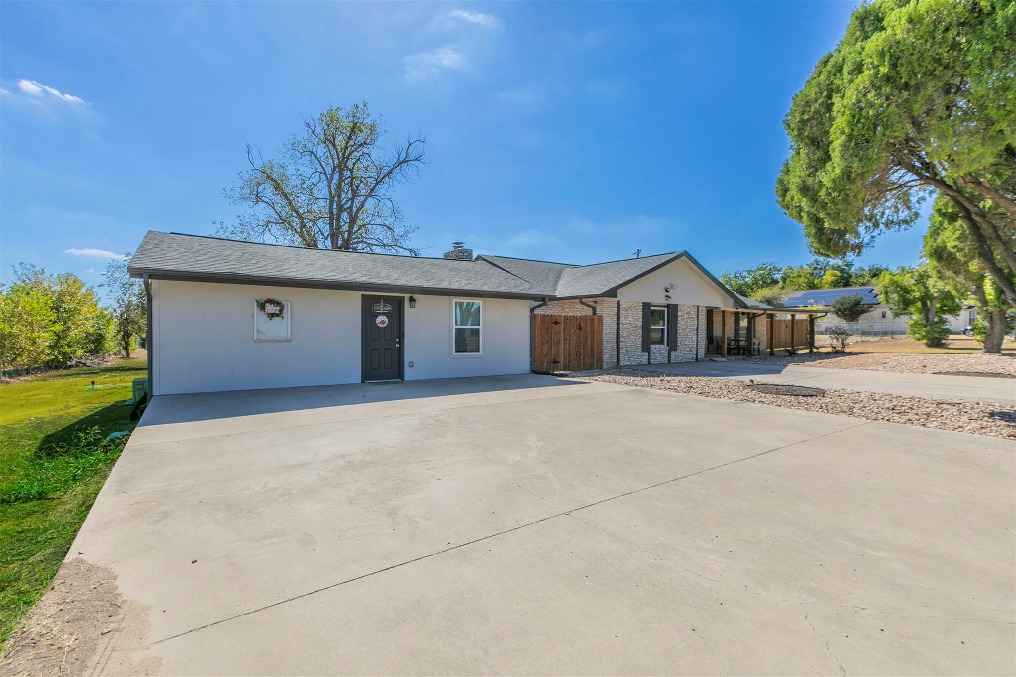 4613 Joseph Dr, Round Rock, TX 78665