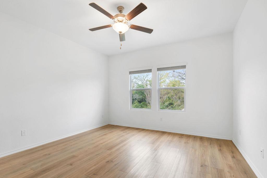 1205 Sweetspire St, Leander, TX 78641