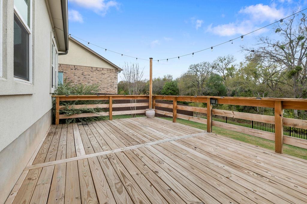 1205 Sweetspire St, Leander, TX 78641
