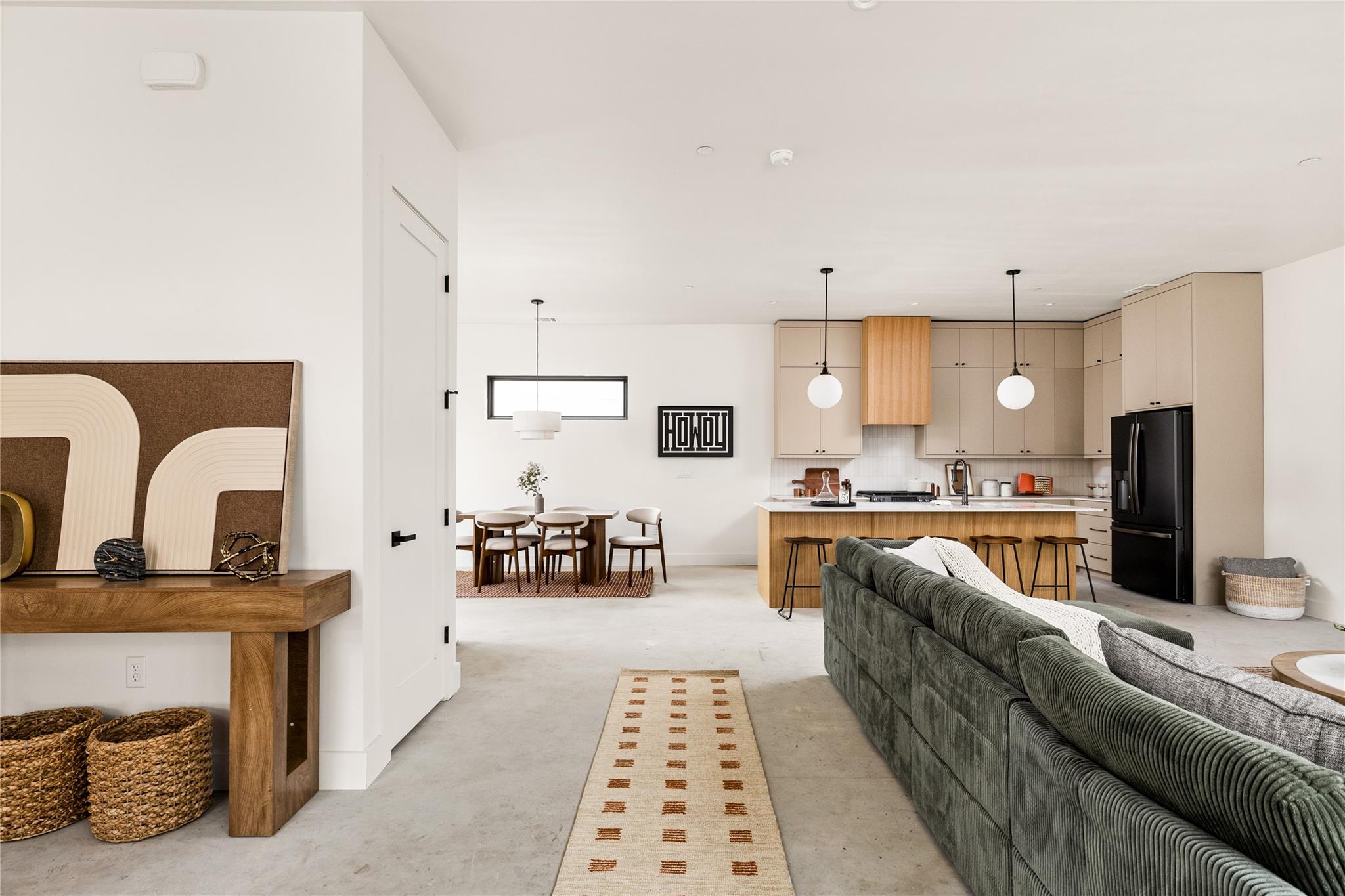 4416 S 1st St # 2, Austin, TX 78745