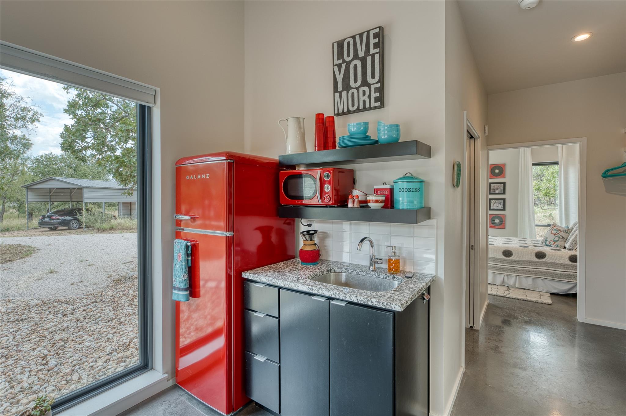 1039 Link Dr, Kingsland, TX 78639