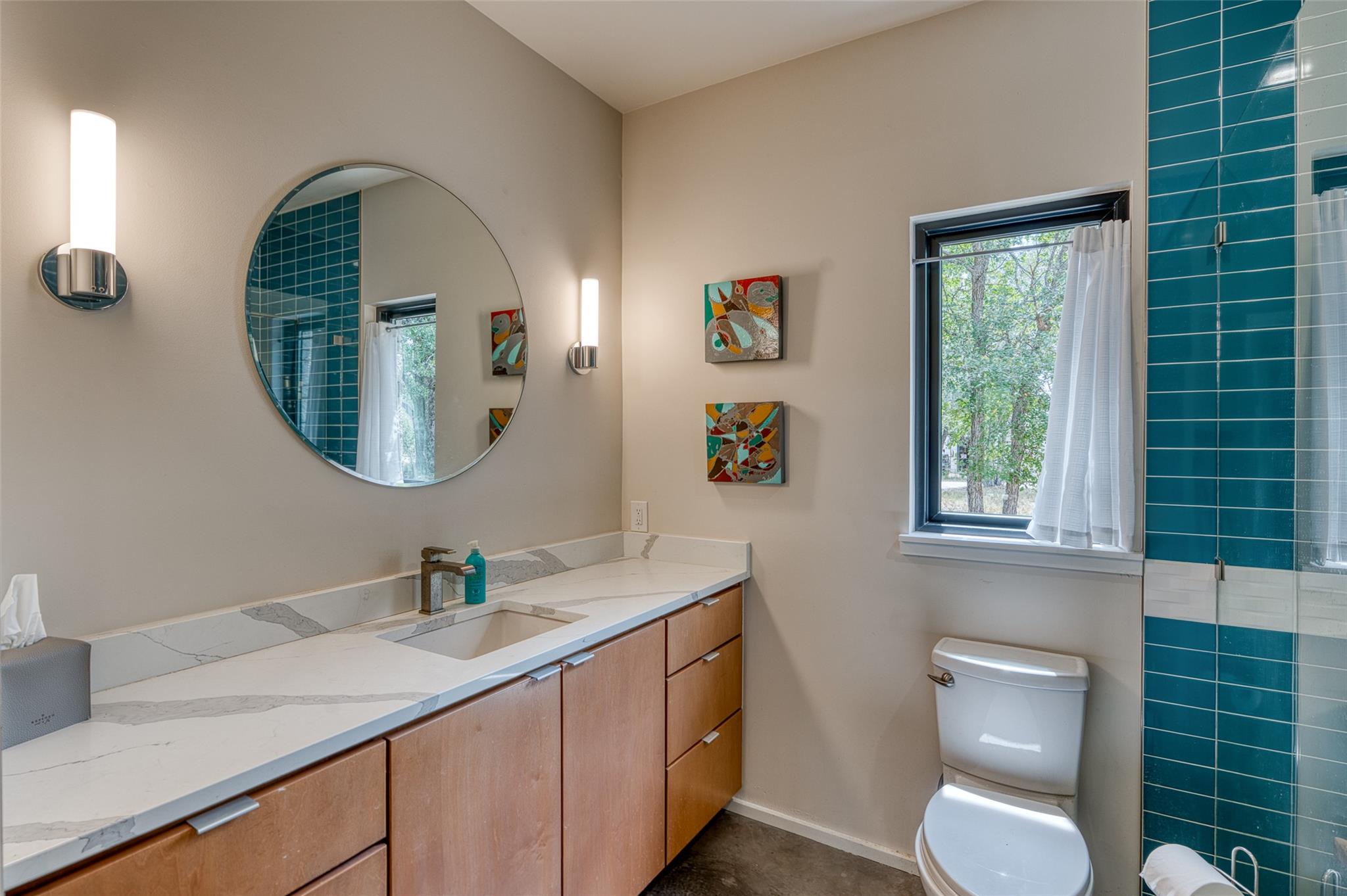 1039 Link Dr, Kingsland, TX 78639