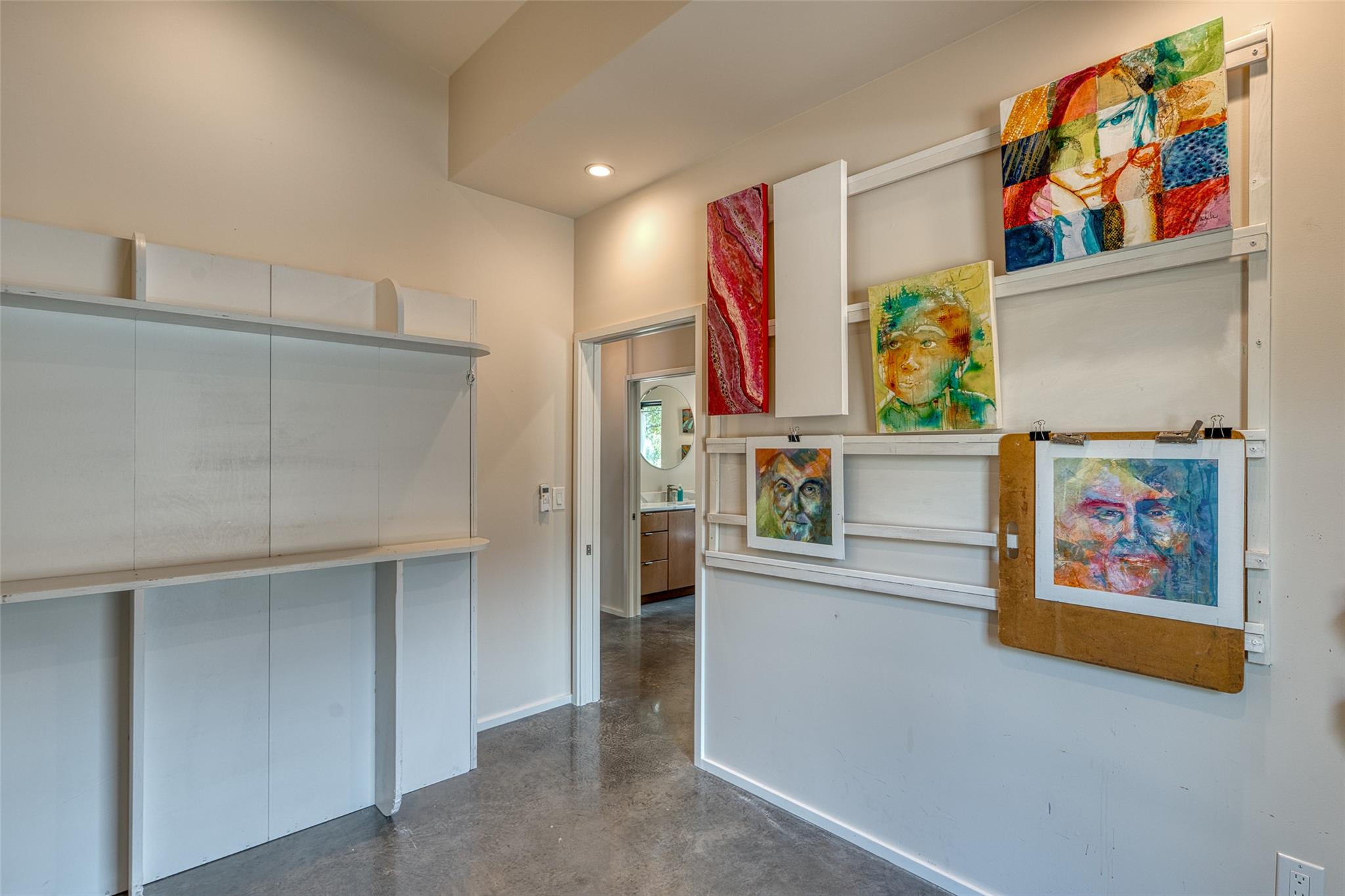 1039 Link Dr, Kingsland, TX 78639