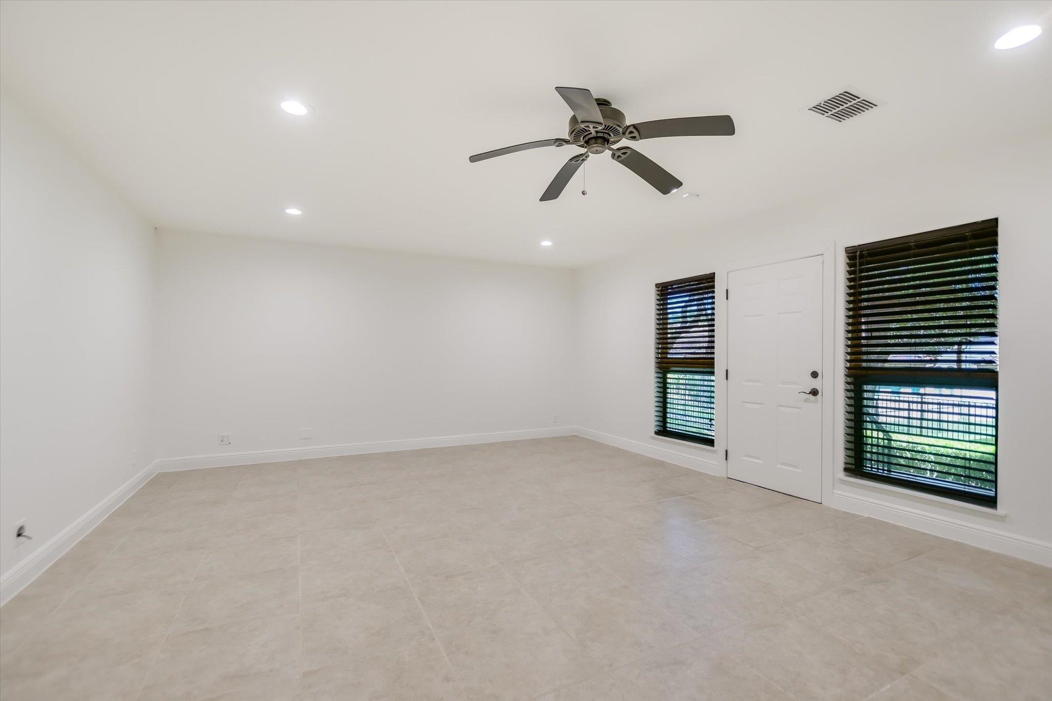 2617 University Club Dr, Austin, TX 78732