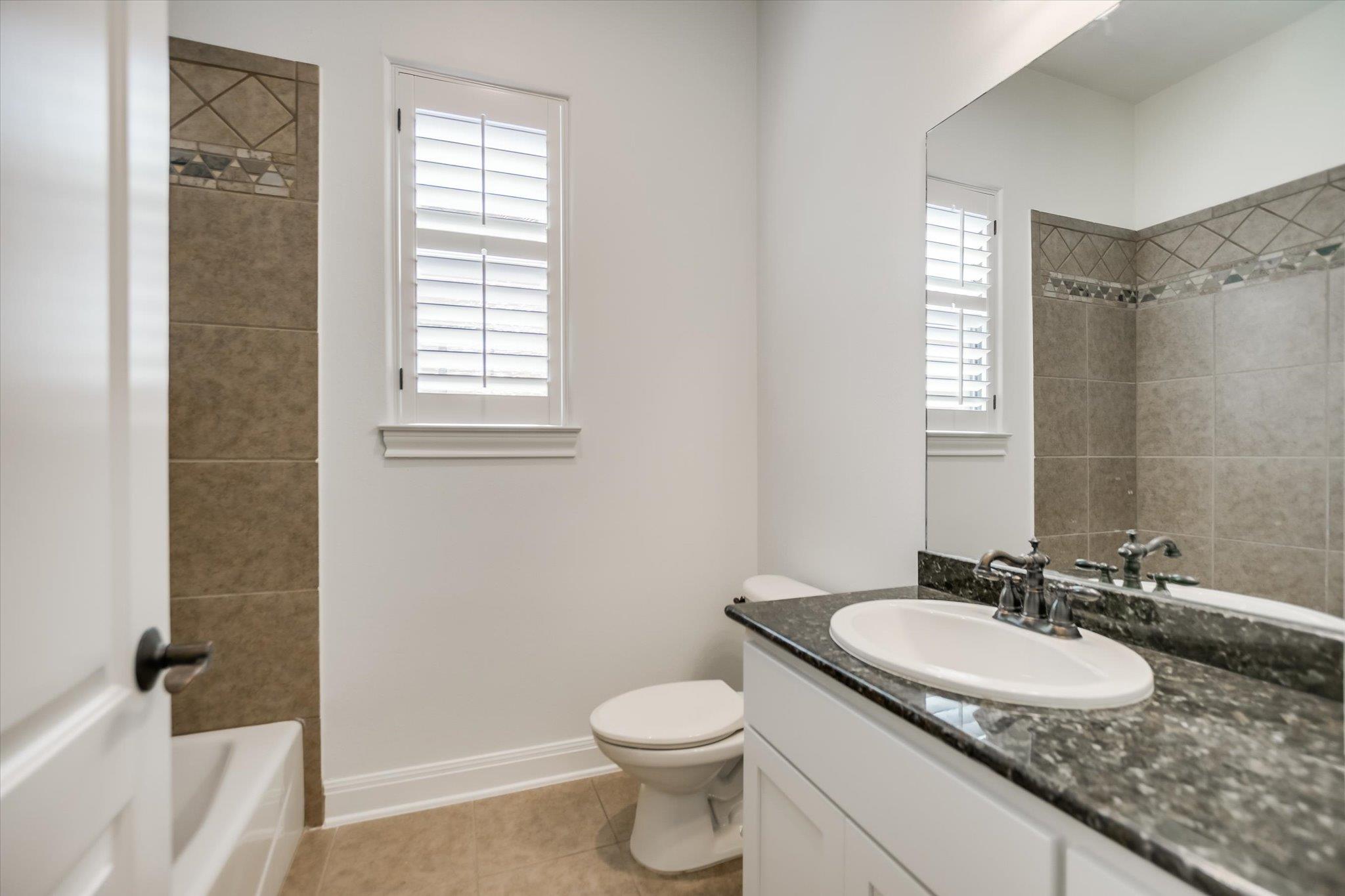 2617 University Club Dr, Austin, TX 78732