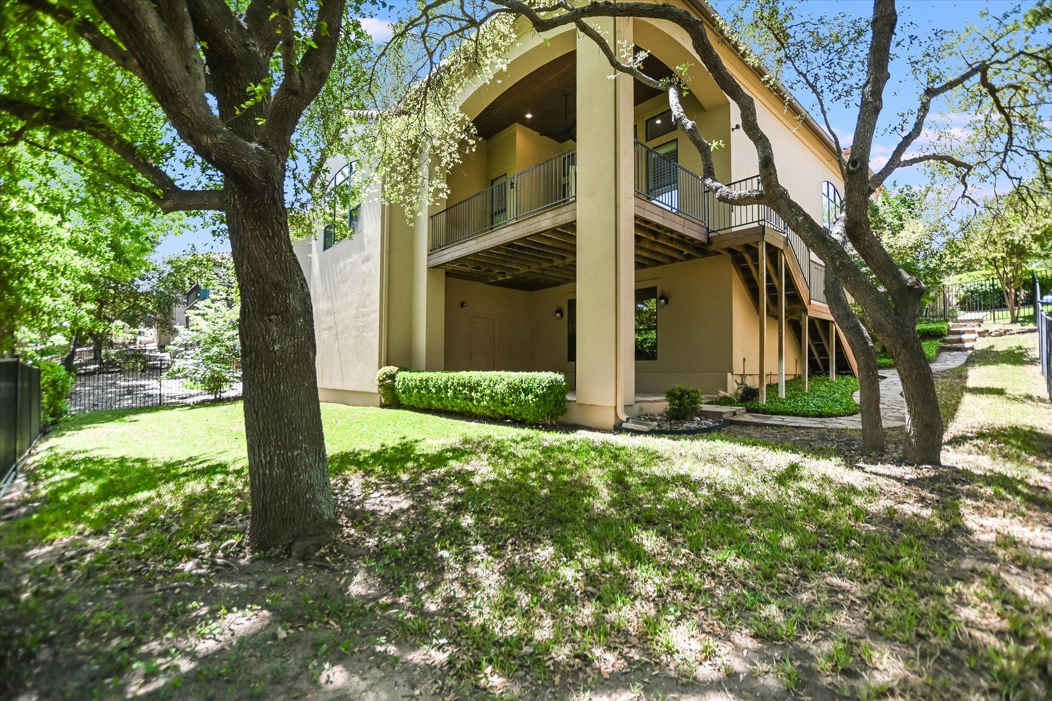 2617 University Club Dr, Austin, TX 78732