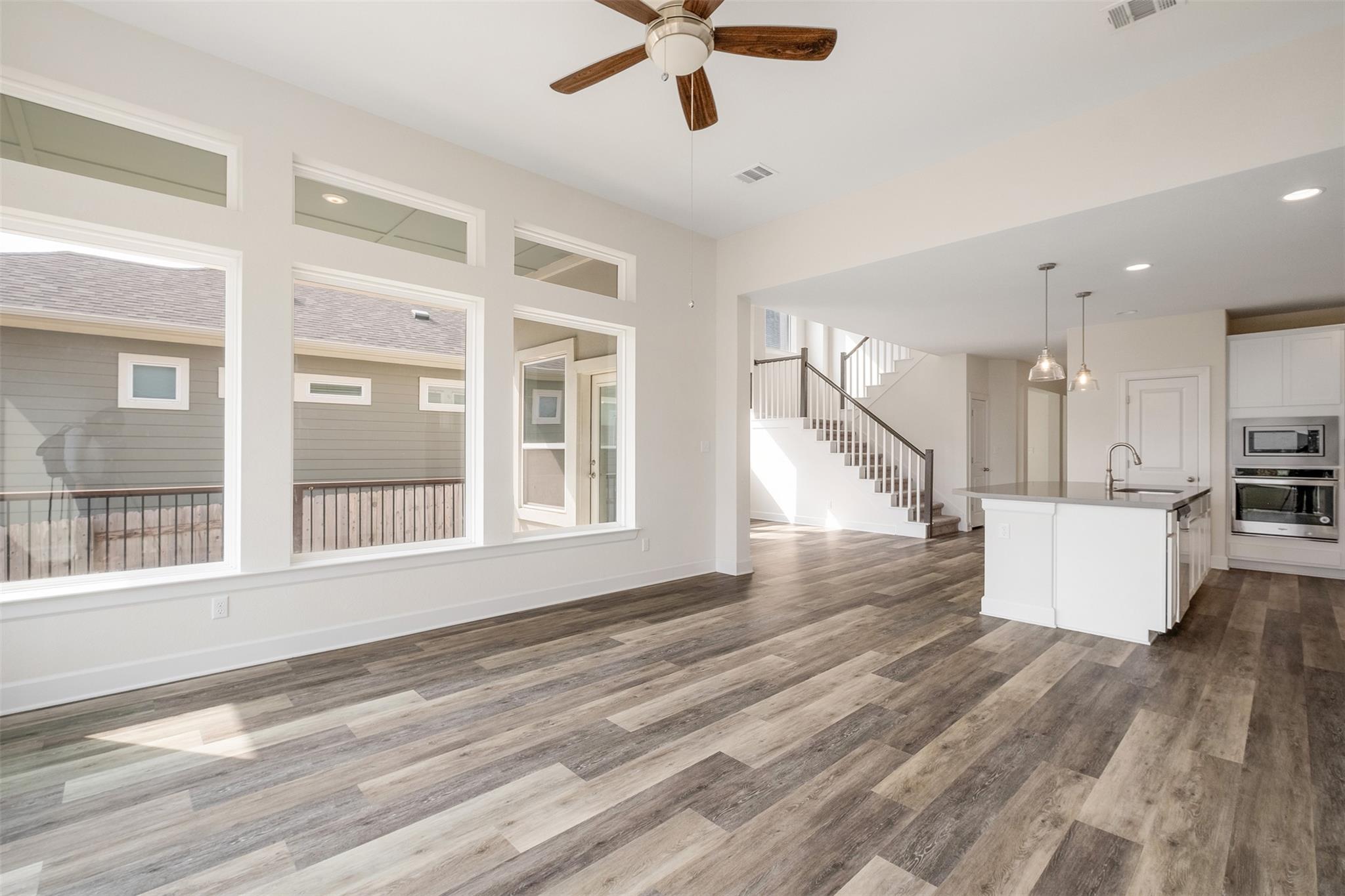 748 Hazy Hills Loop, Dripping Springs, TX 78620