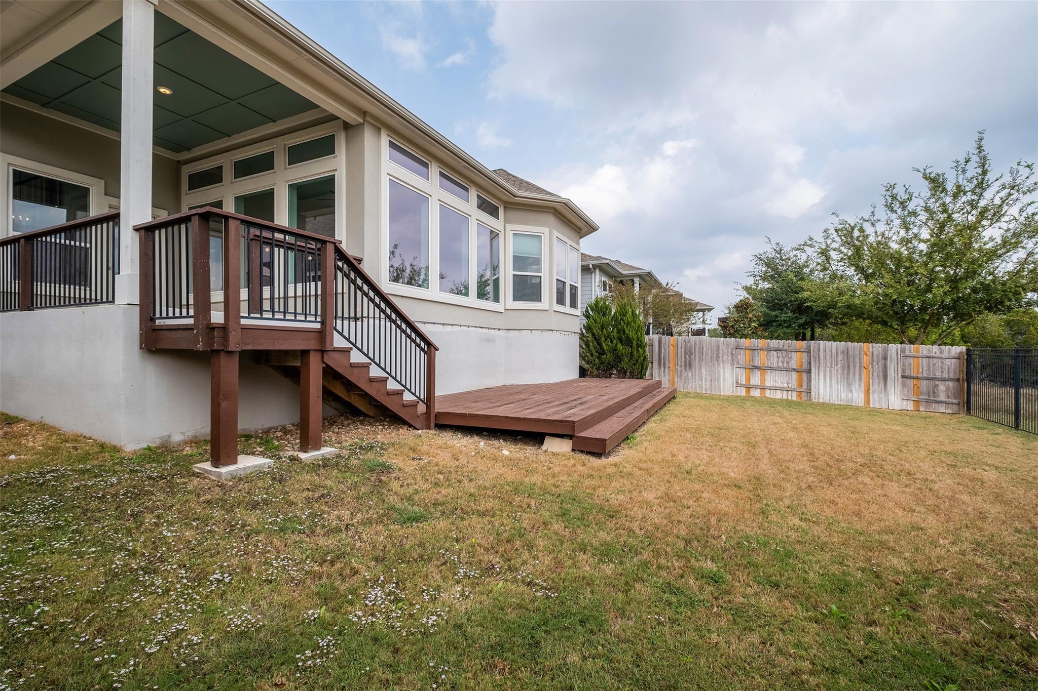 748 Hazy Hills Loop, Dripping Springs, TX 78620