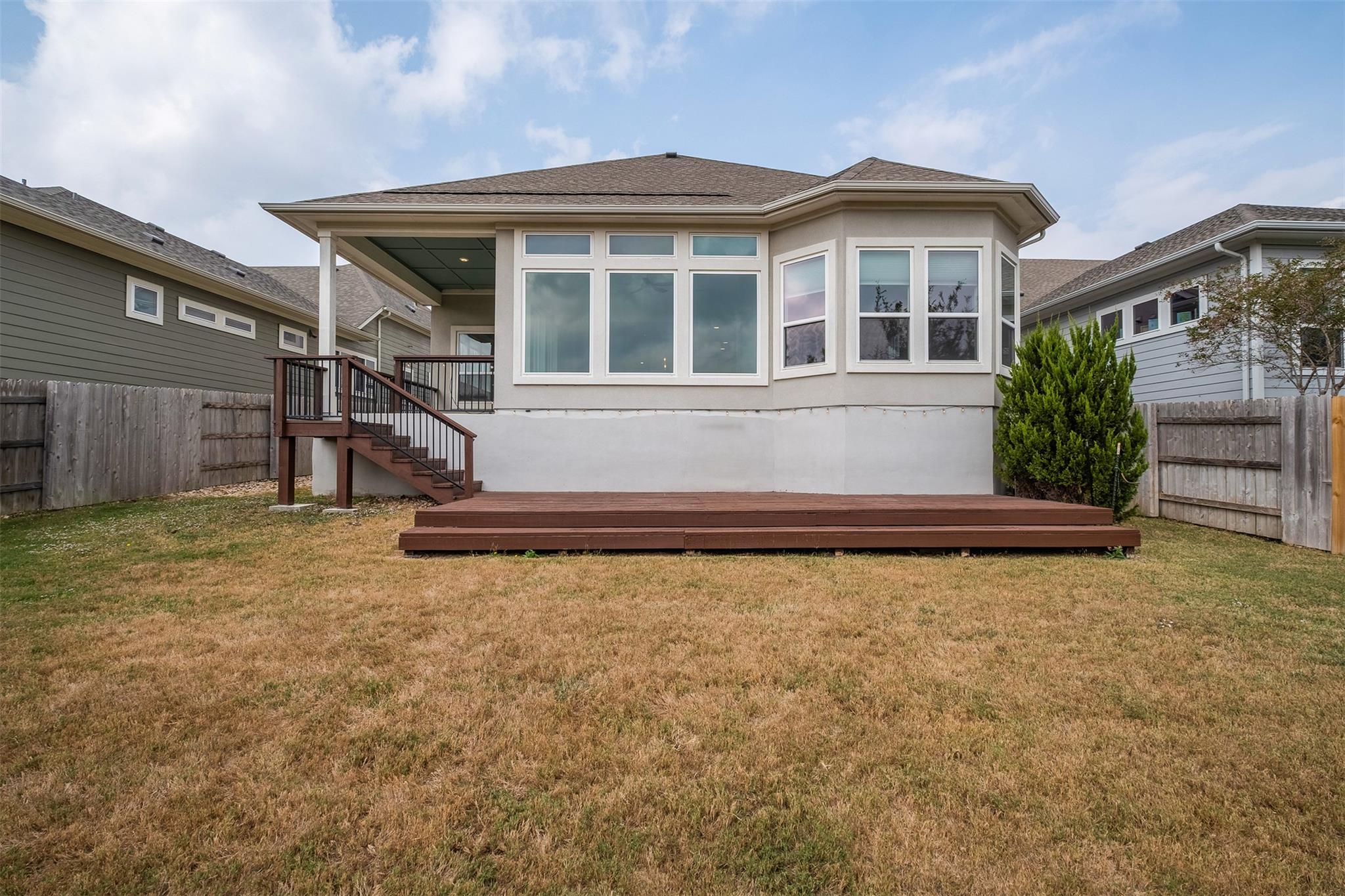 748 Hazy Hills Loop, Dripping Springs, TX 78620