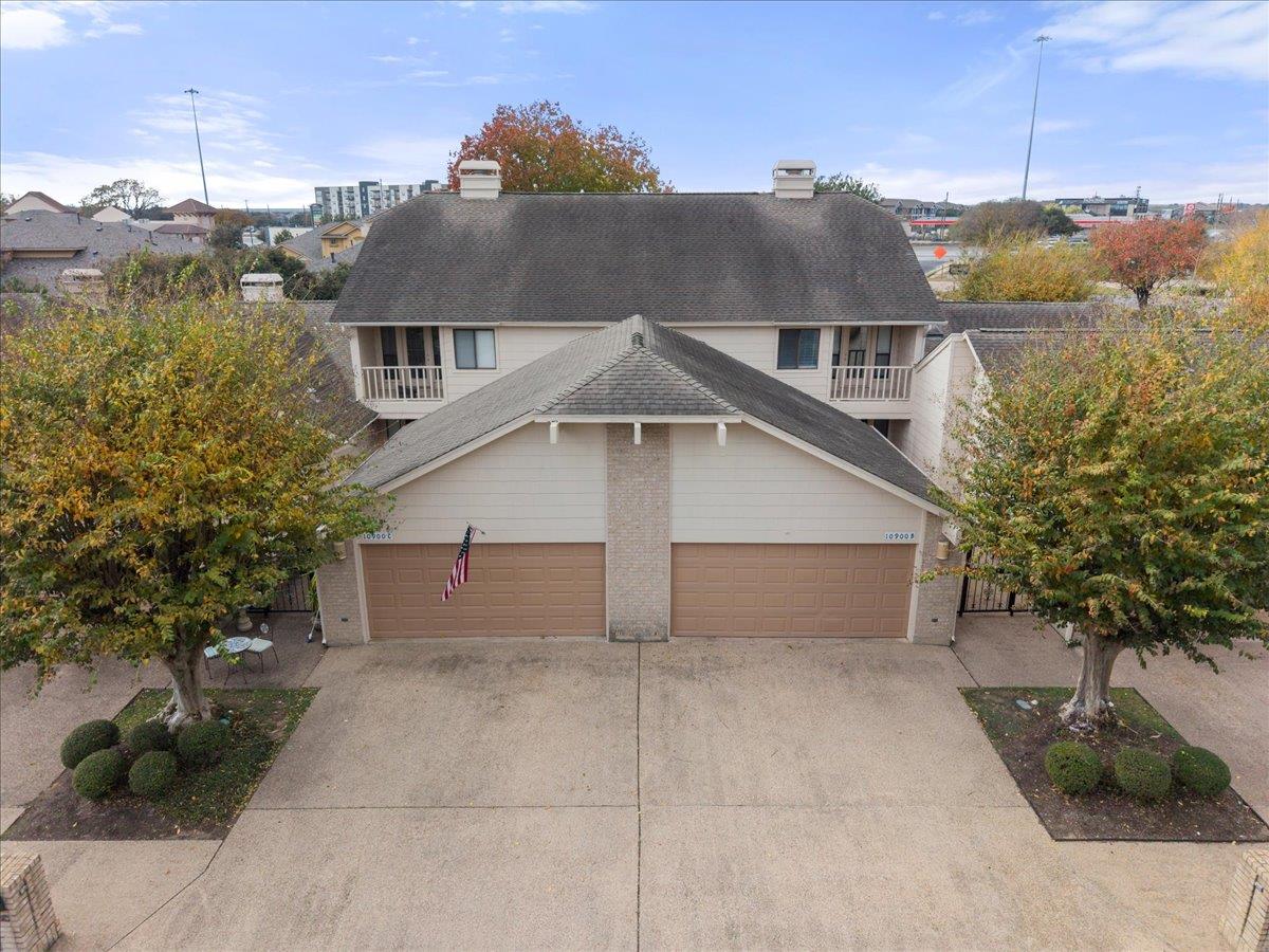 10900 Crown Colony Dr # B, Austin, TX 78747