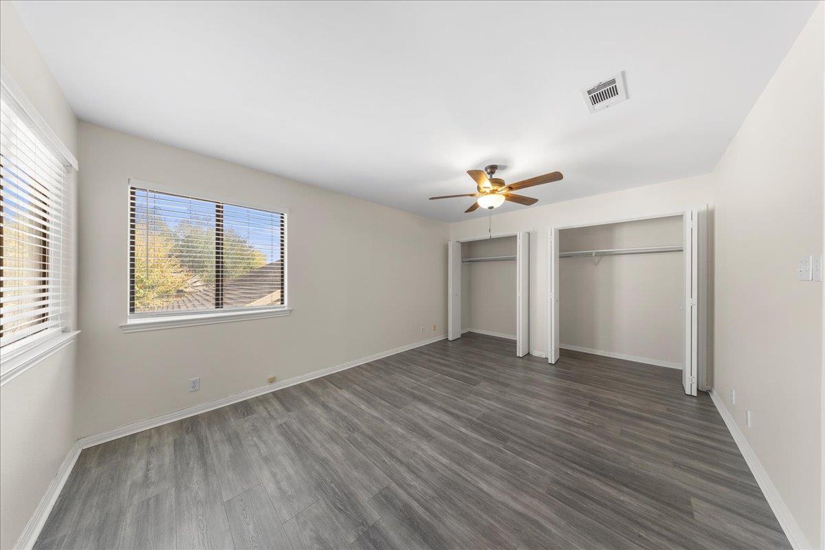 10900 Crown Colony Dr # B, Austin, TX 78747