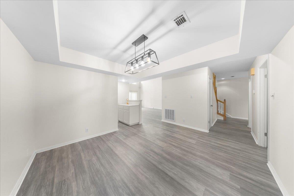 10900 Crown Colony Dr # B, Austin, TX 78747