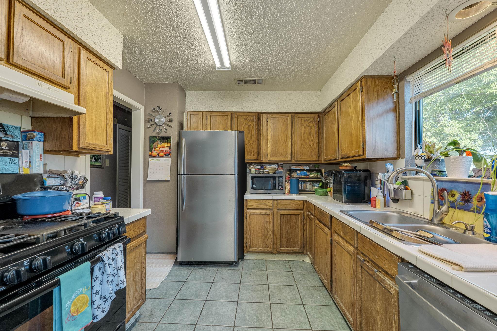 12301 Deer Falls Dr, Austin, TX 78729