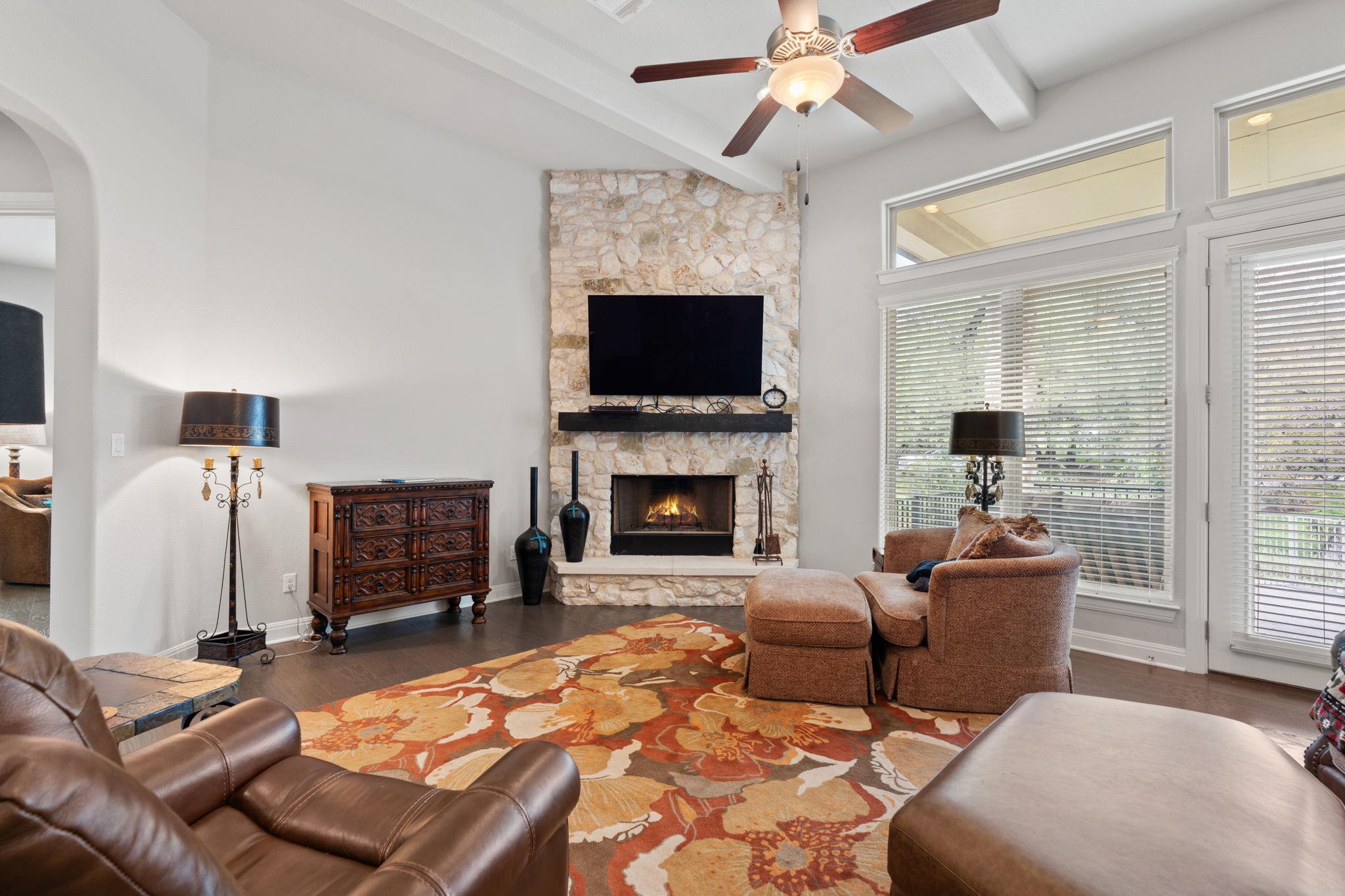 106 Gemstone, Horseshoe Bay, TX 78657