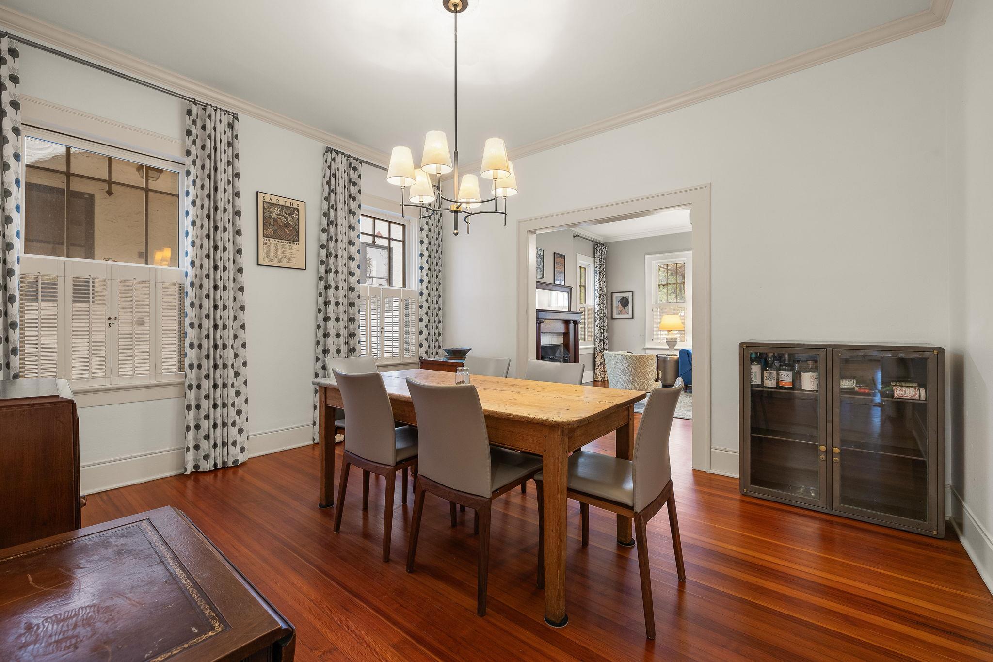 105 Laurel Ln, Austin, TX 78705