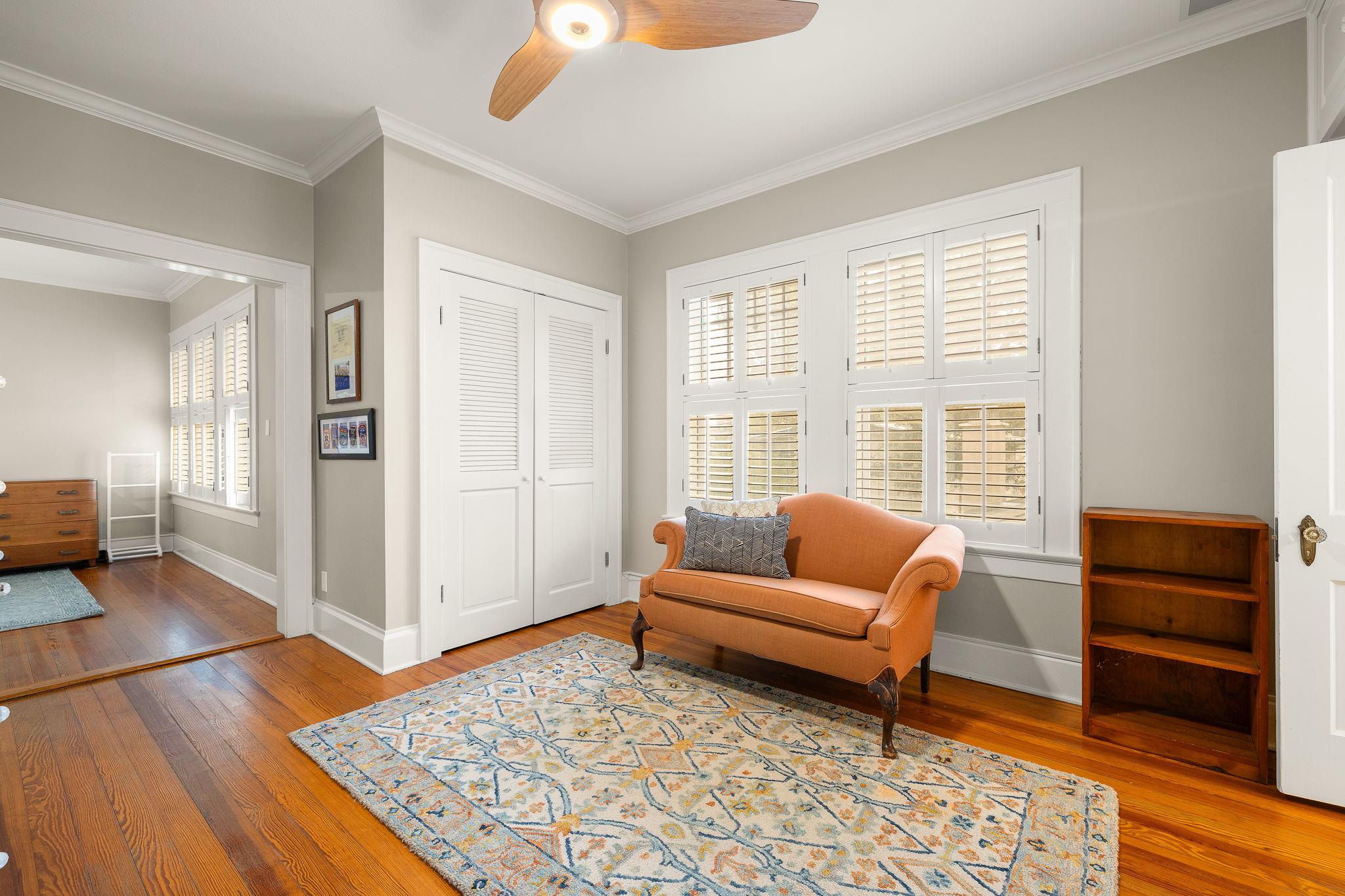 105 Laurel Ln, Austin, TX 78705