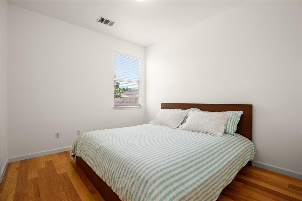 18729 Silent Water Way, Pflugerville, TX 78660