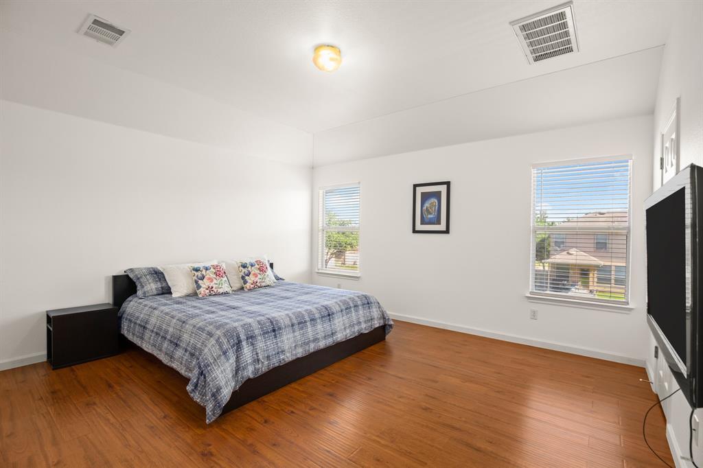 18729 Silent Water Way, Pflugerville, TX 78660