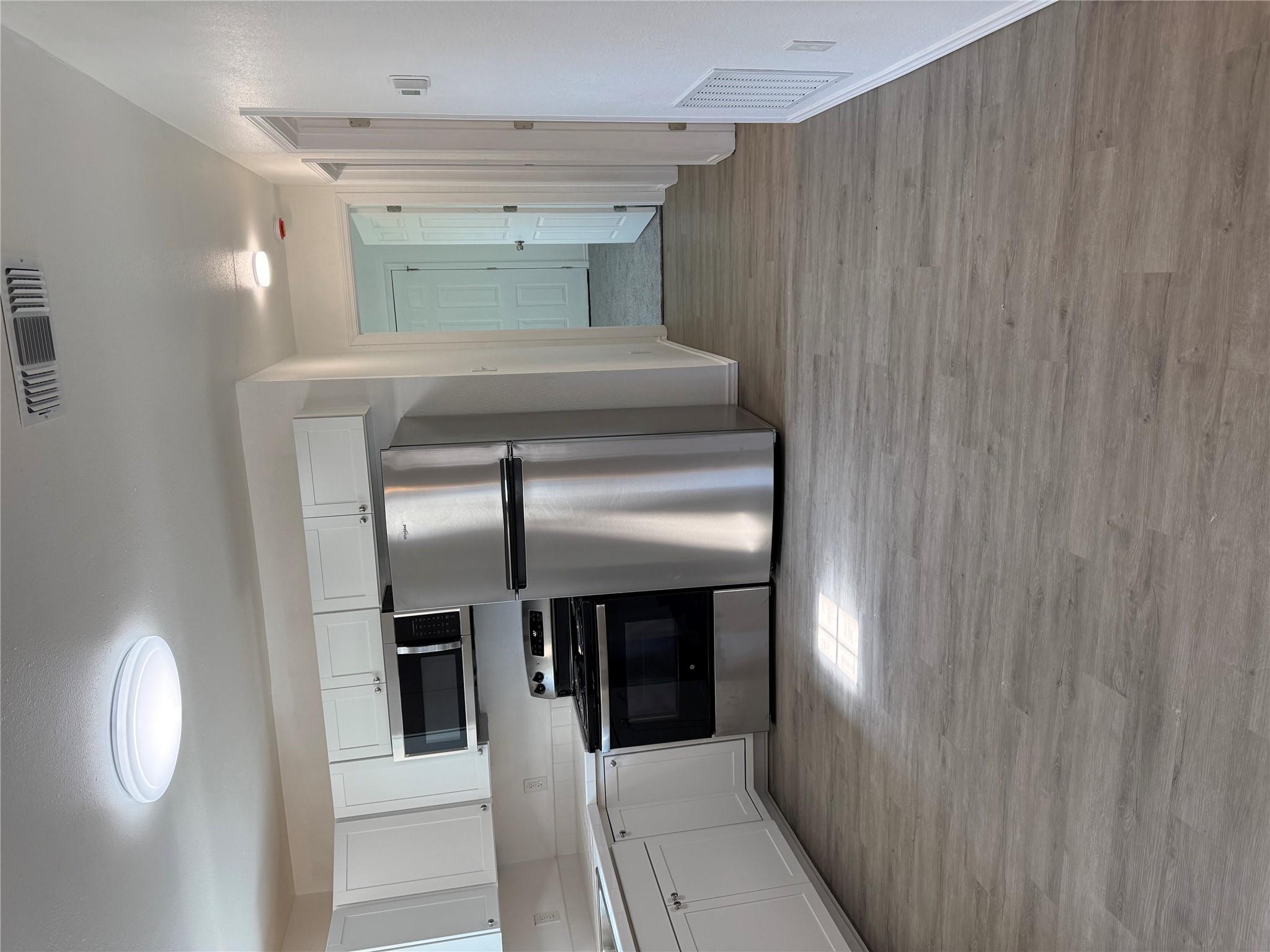 404 Lee St, Smithville, TX 78957