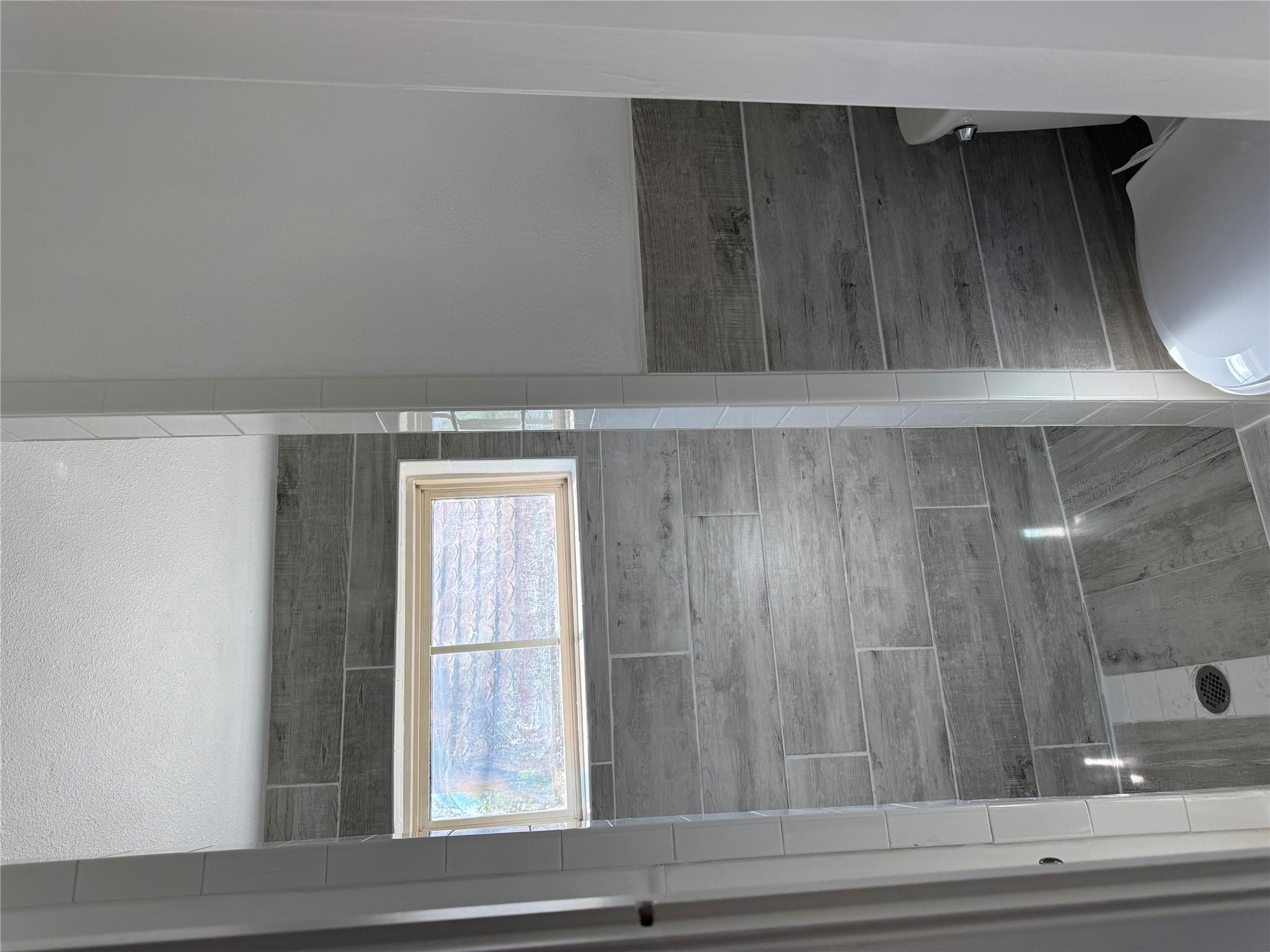 404 Lee St, Smithville, TX 78957