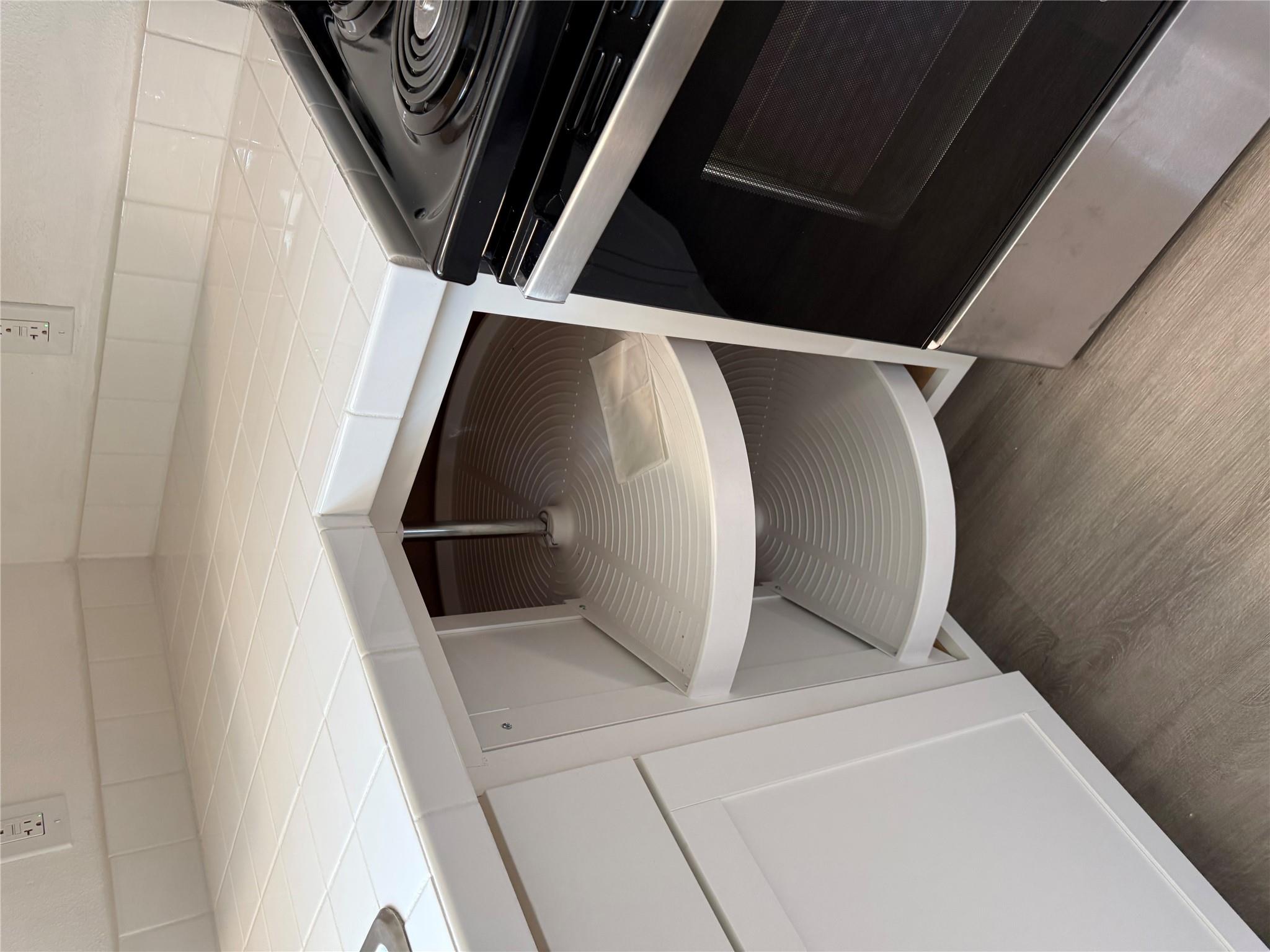 404 Lee St, Smithville, TX 78957