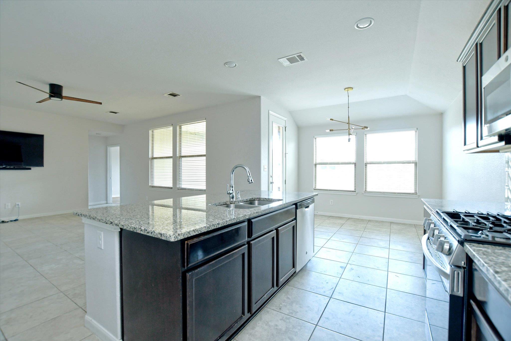 5671 Corsica Loop, Round Rock, TX 78665