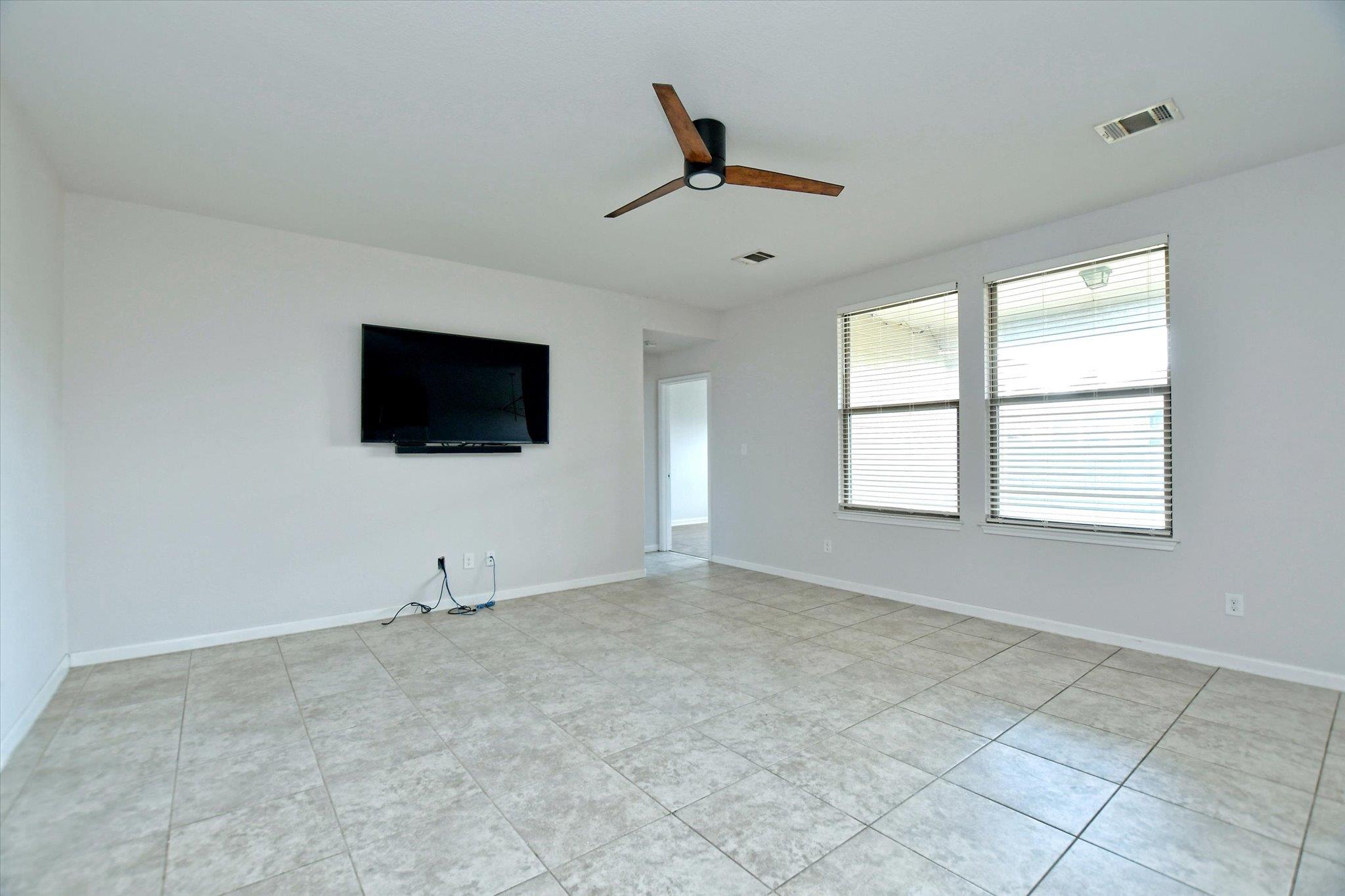 5671 Corsica Loop, Round Rock, TX 78665