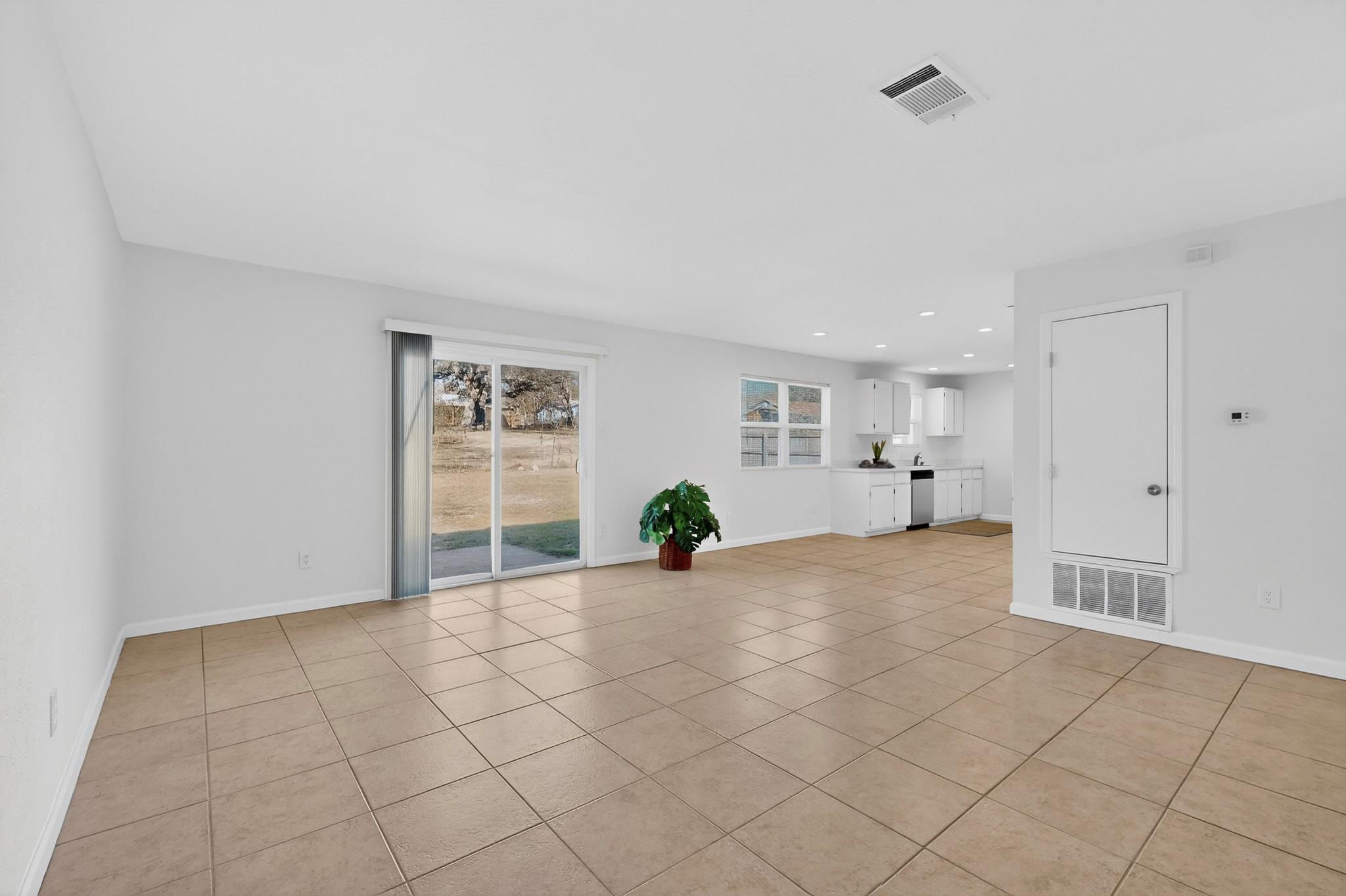 7200 BARNSDALE Way, Austin, TX 78745