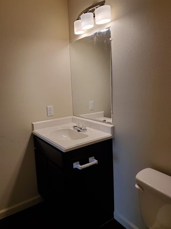 1310 W Pointe Pl, Lockhart, TX 78644