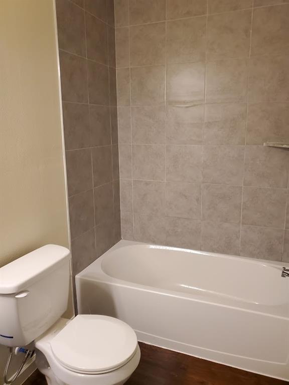 1310 W Pointe Pl, Lockhart, TX 78644