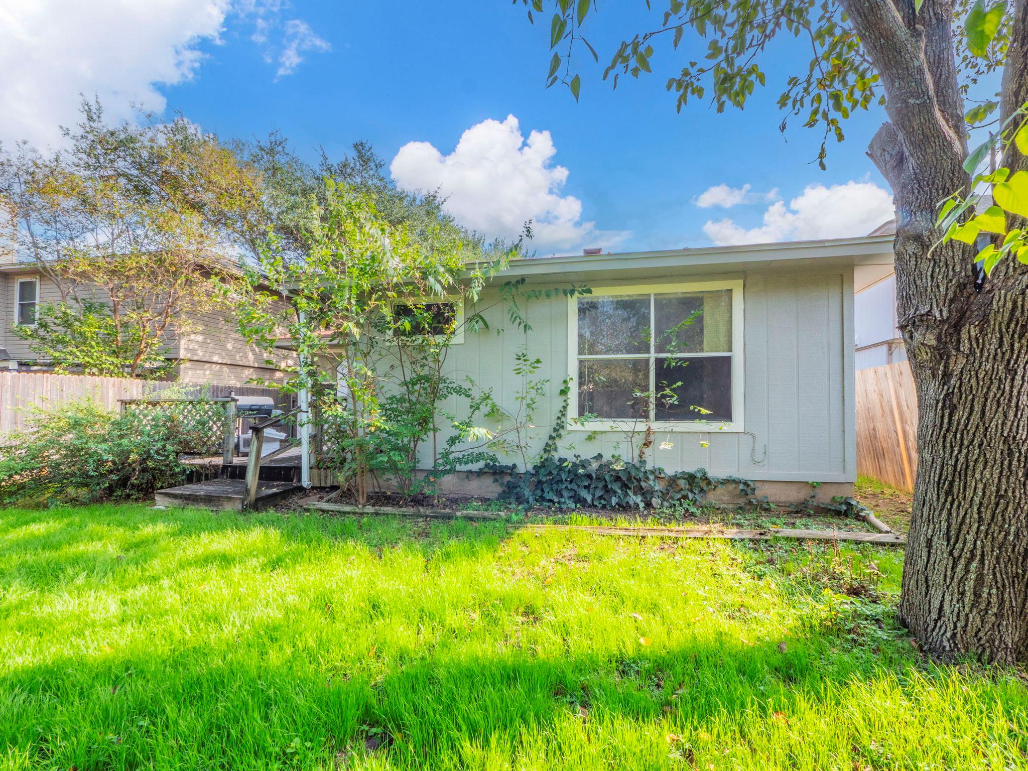 1218 Green Terrace Dr, Round Rock, TX 78664