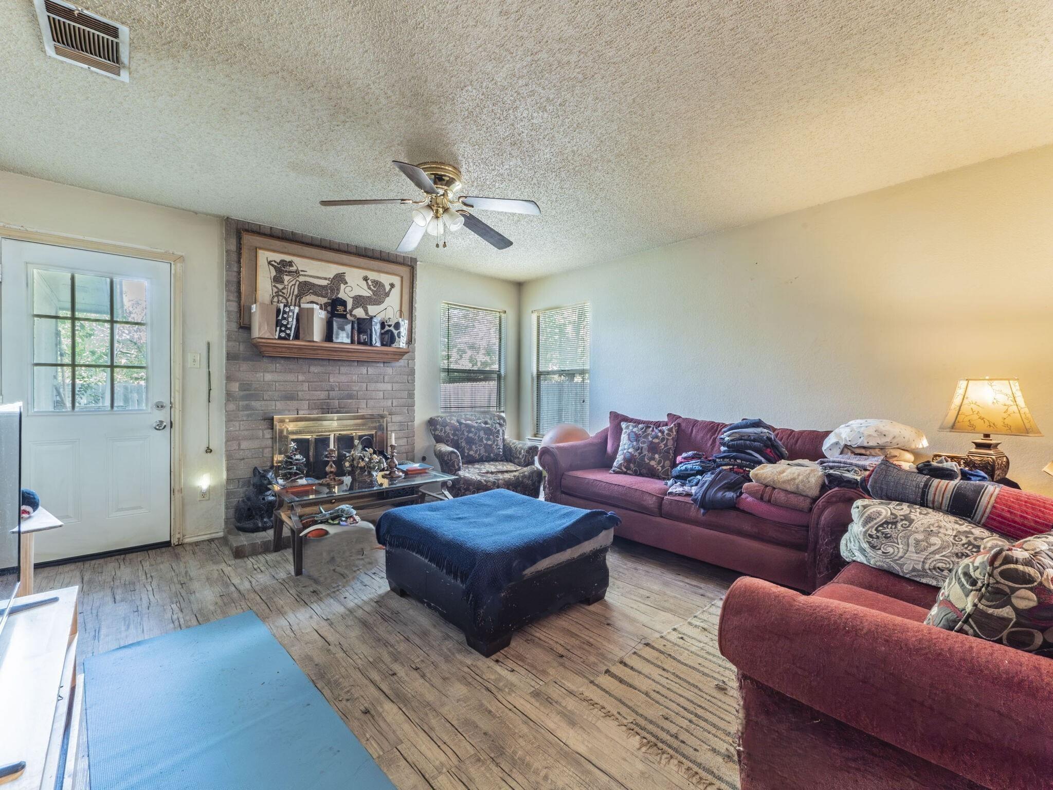 1218 Green Terrace Dr, Round Rock, TX 78664