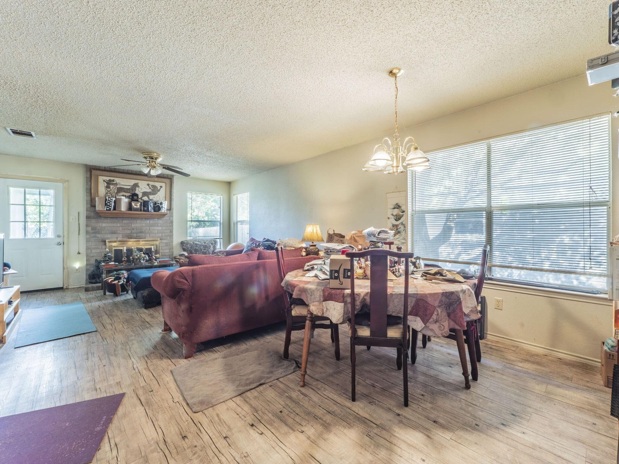 1218 Green Terrace Dr, Round Rock, TX 78664