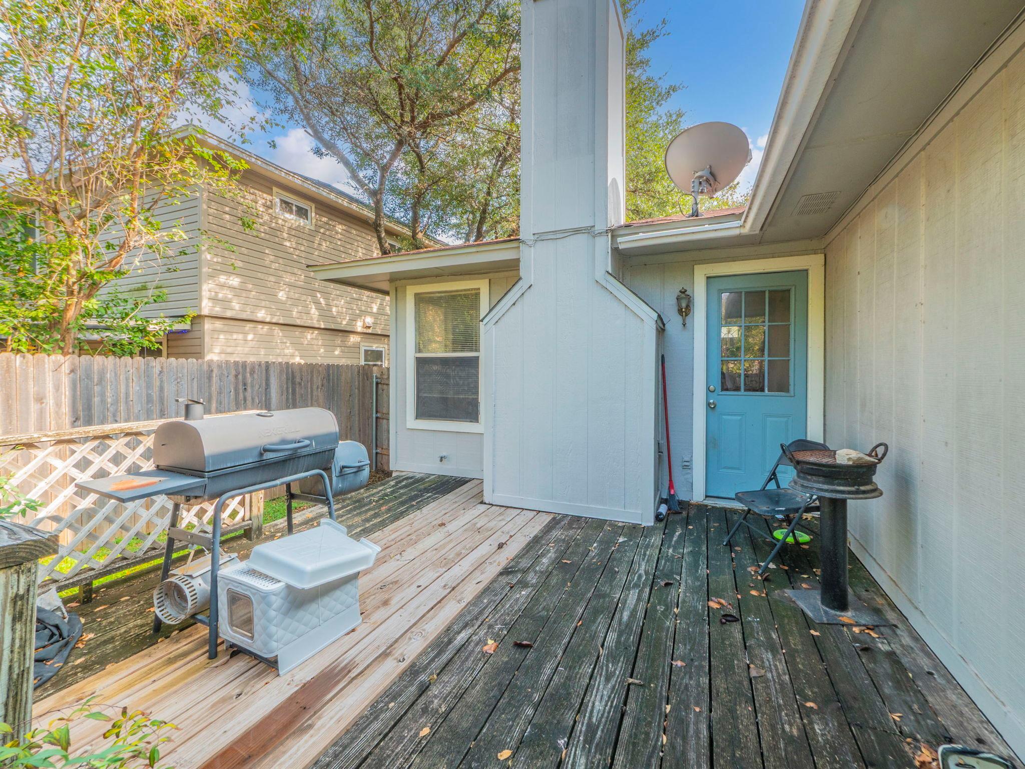 1218 Green Terrace Dr, Round Rock, TX 78664