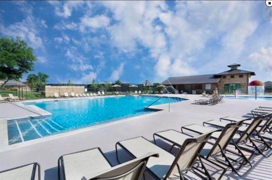 14505 McCoy Loop # 52, Austin, TX 78717