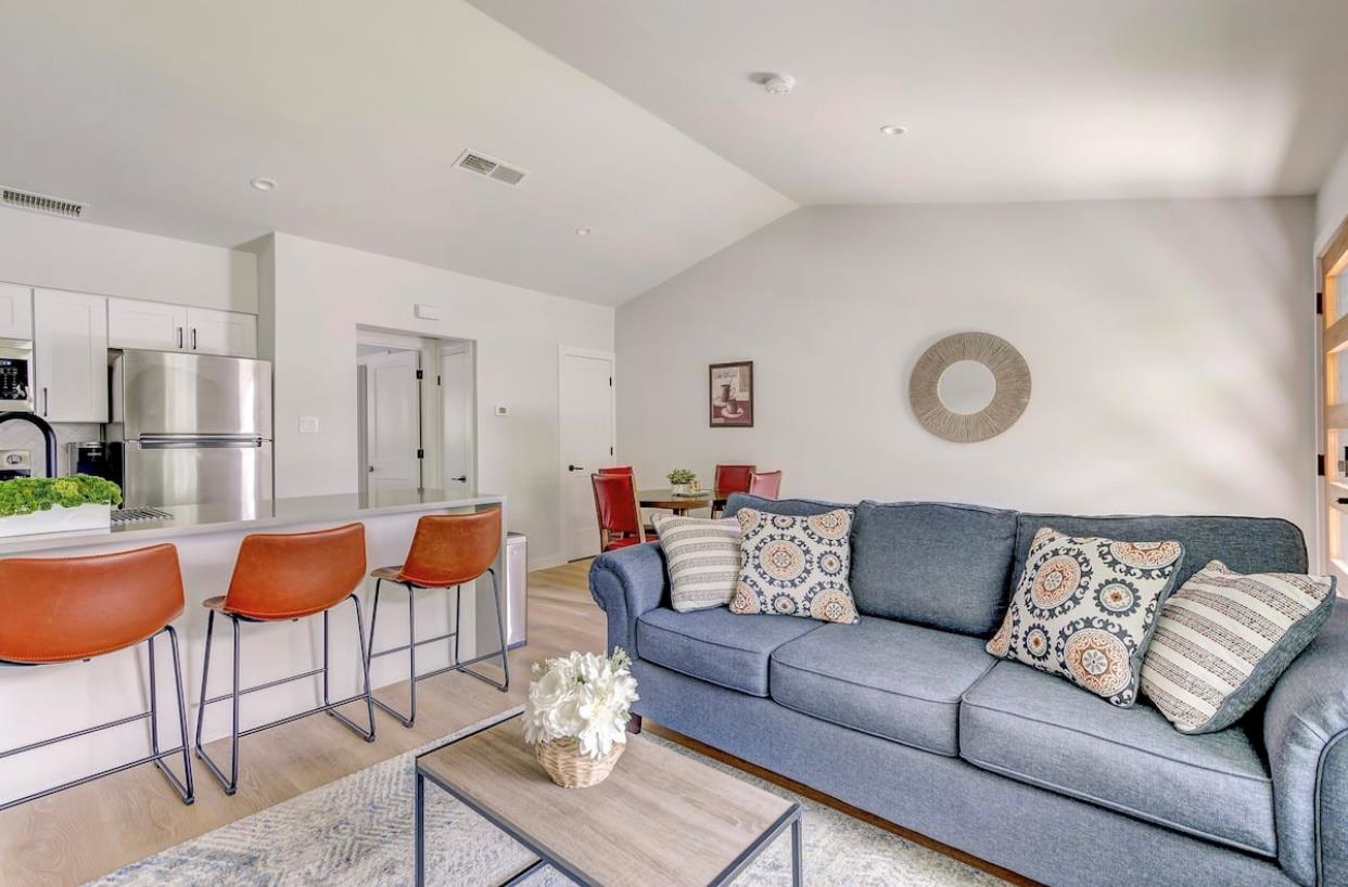 1205 Hollow creek Dr # 202, Austin, TX 78704