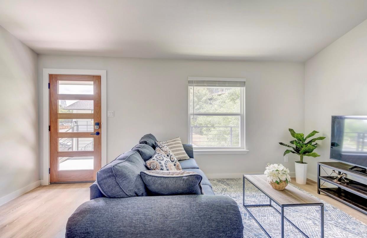 1205 Hollow creek Dr # 202, Austin, TX 78704